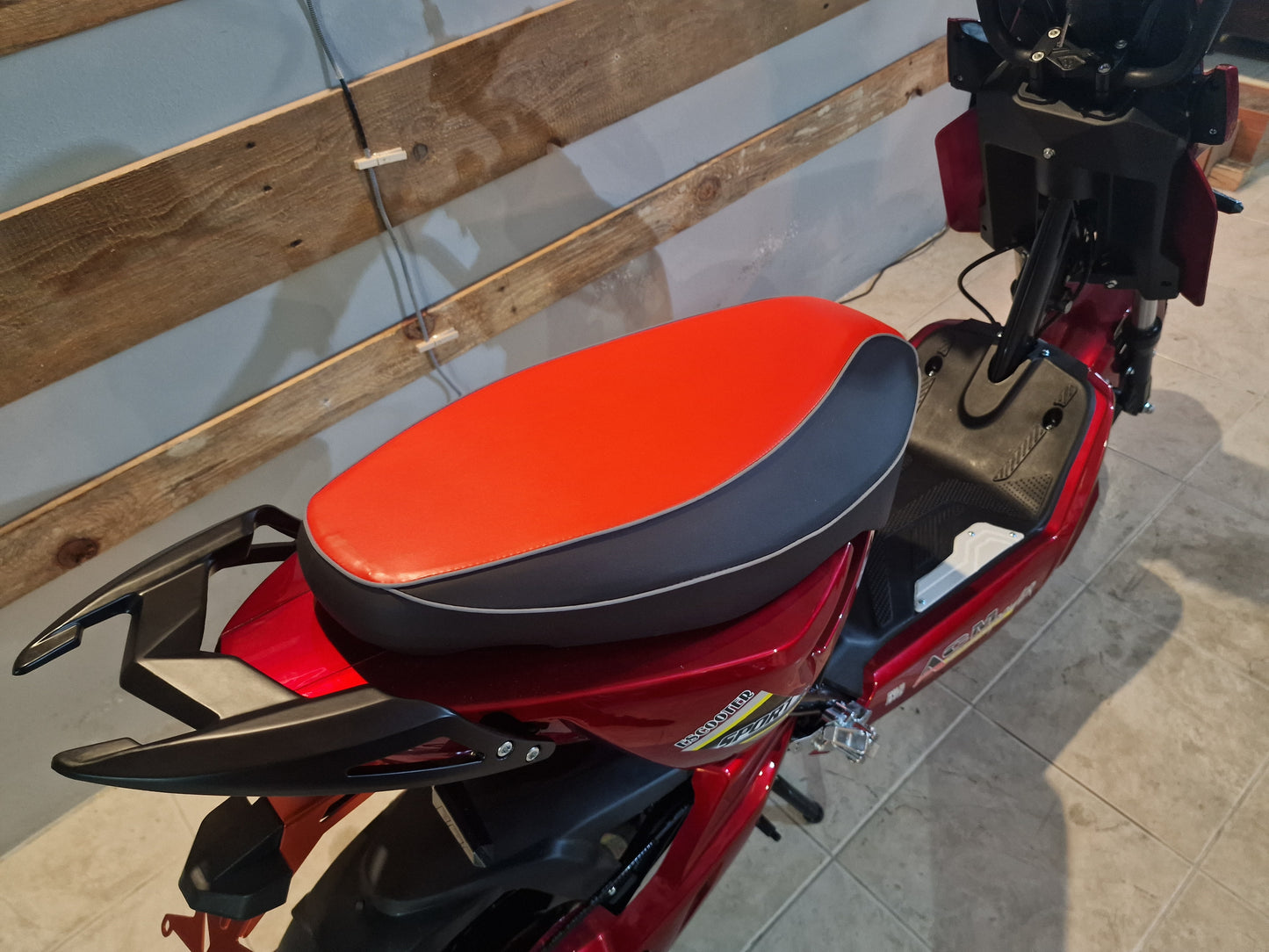 ACM Power ES049 Red Scooter Elétrica