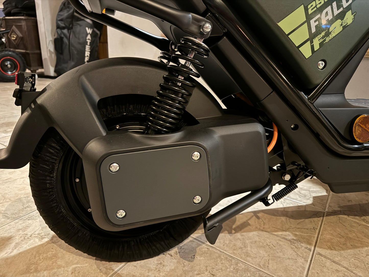 Scooter Elétrica Vortex 72V Falcon Verde