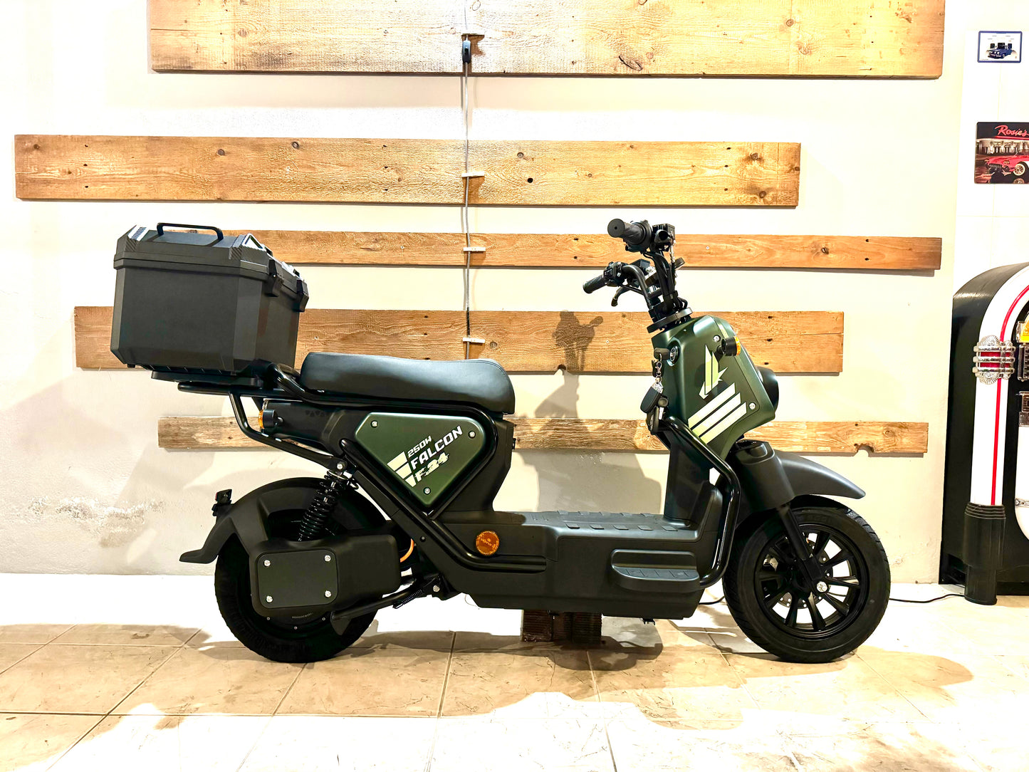 Scooter Elétrica Vortex 72V Falcon Verde