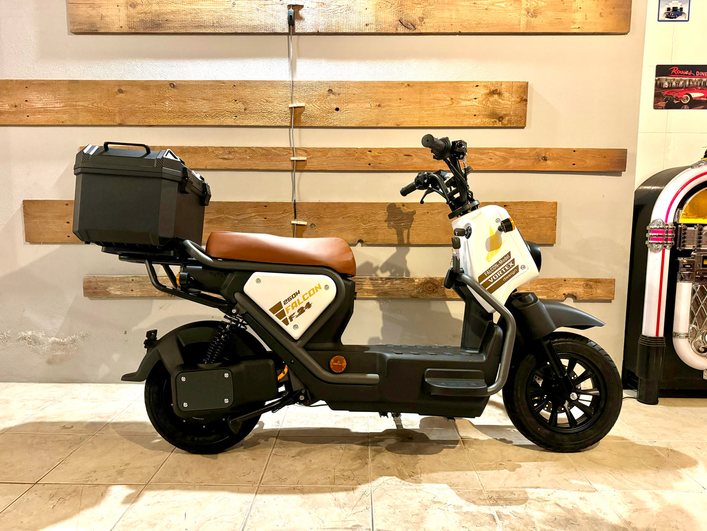 Scooter Elétrica Vortex 72V Falcon Branco