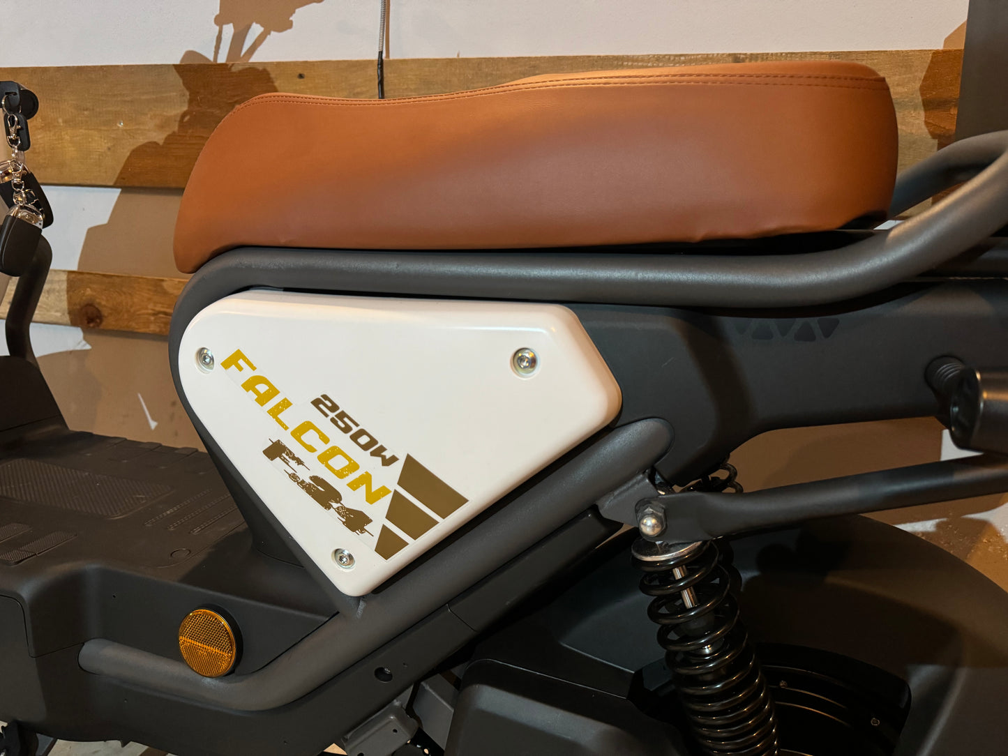 Scooter Elétrica Vortex 72V Falcon Branco