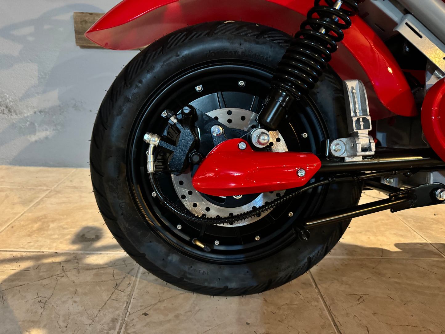 Vortex Elétrica X-One Lítio Vermelha