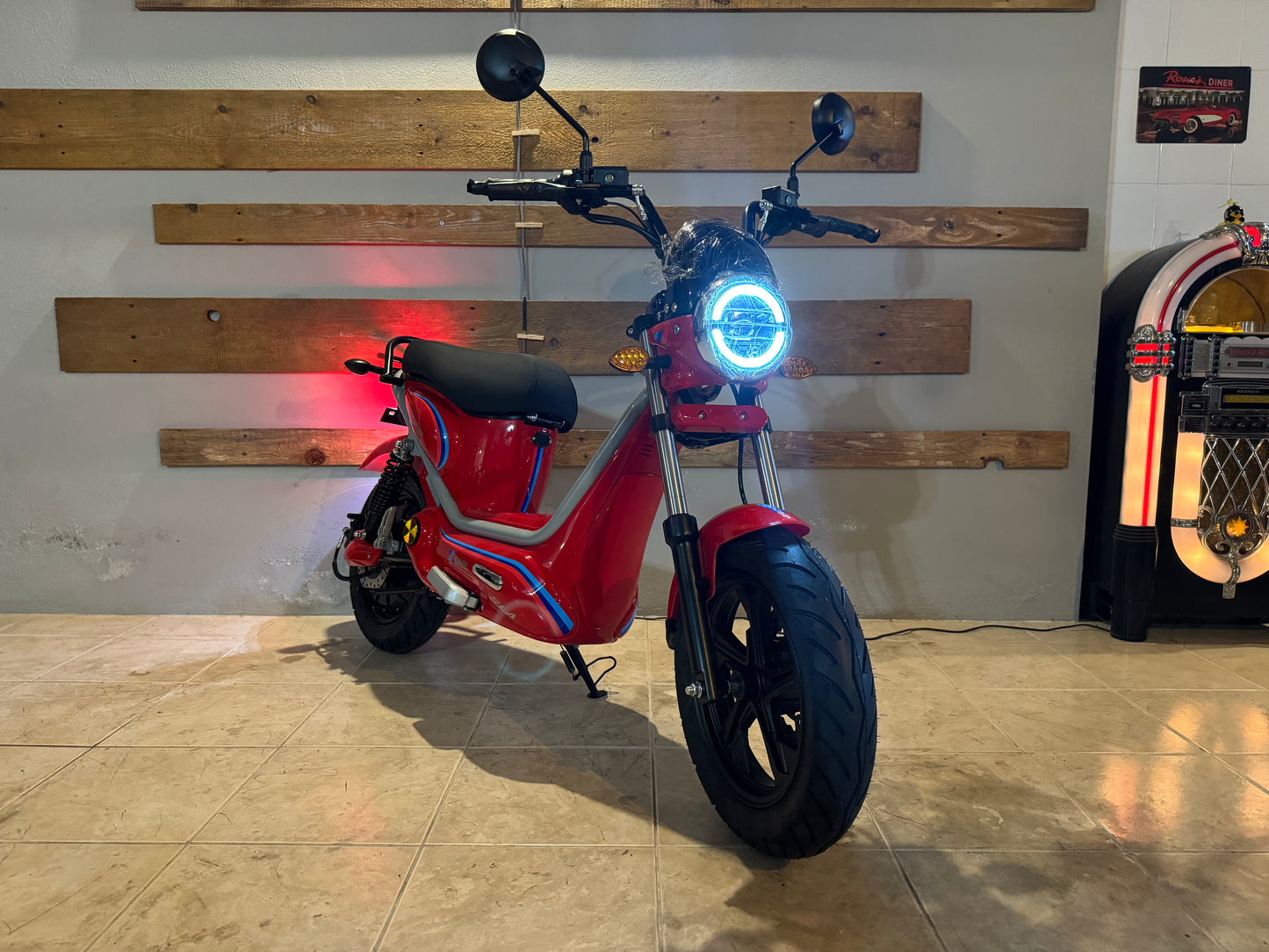 Vortex Elétrica X-One Lítio Vermelha