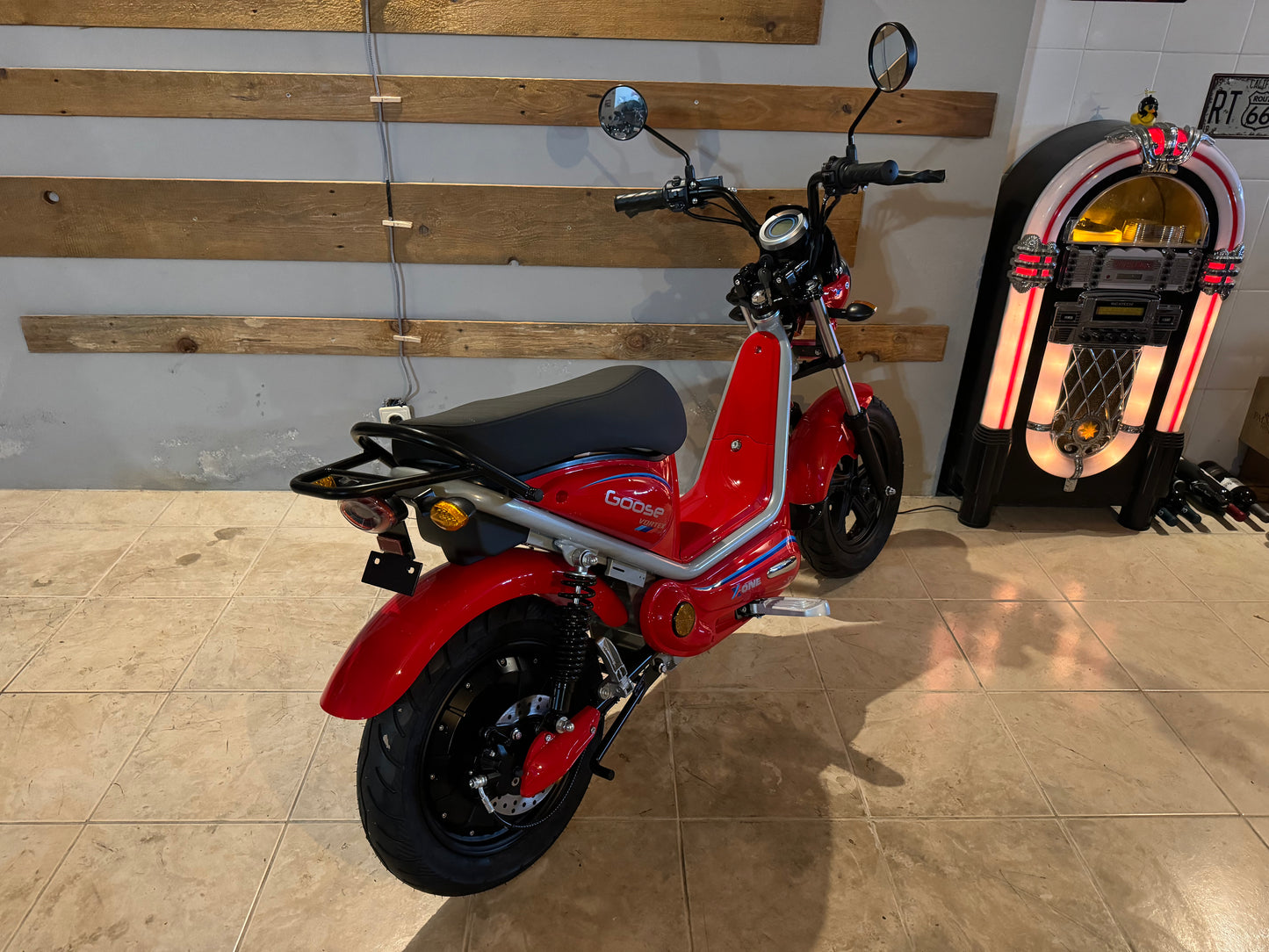 Vortex Elétrica X-One Lítio Vermelha