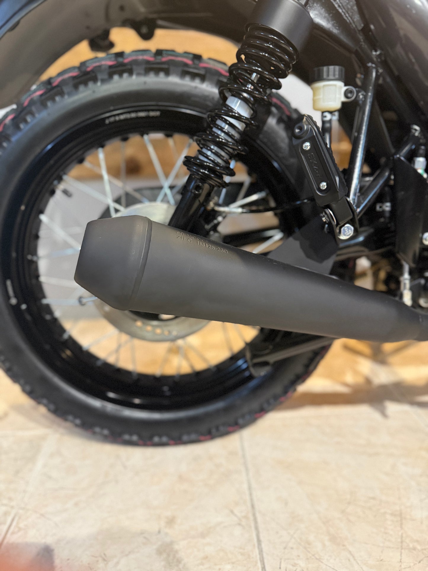 Bluroc Legend 125