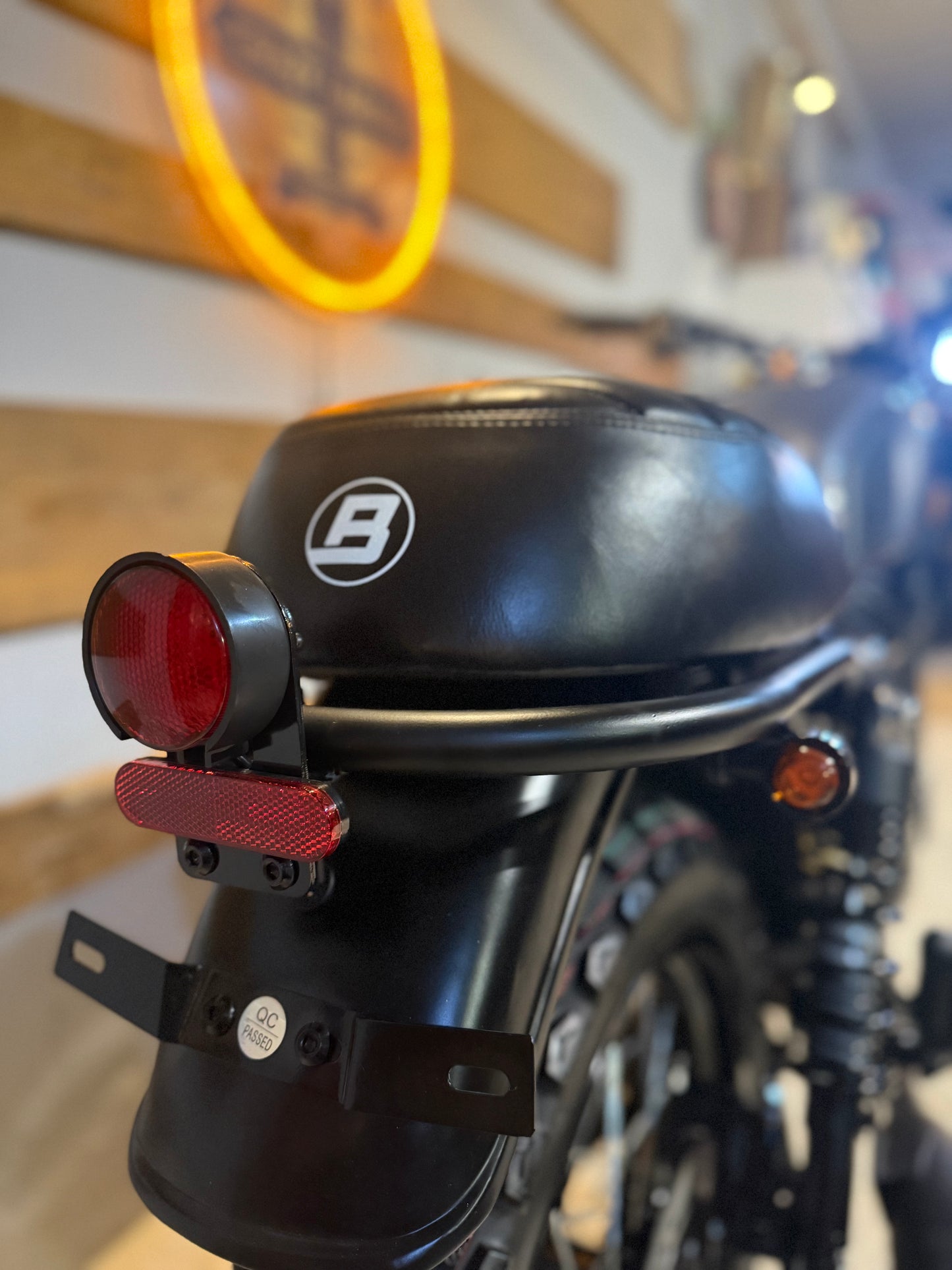 Bluroc Legend 125