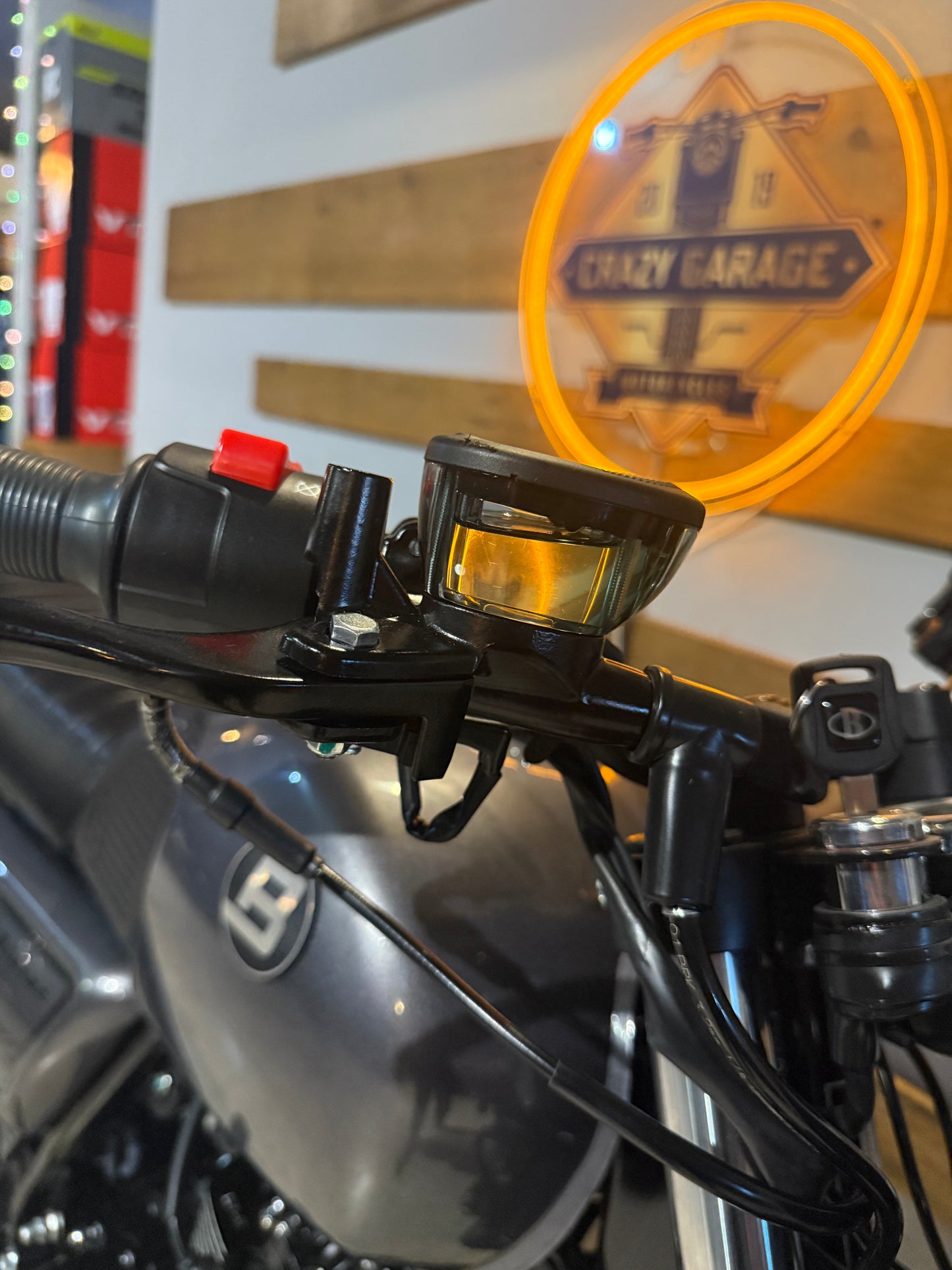 Bluroc Legend 125