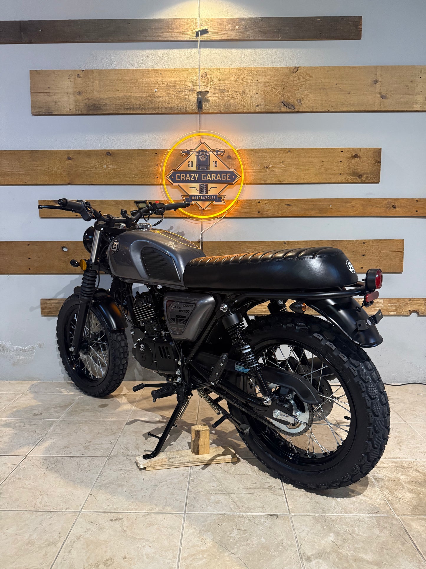 Bluroc Legend 125