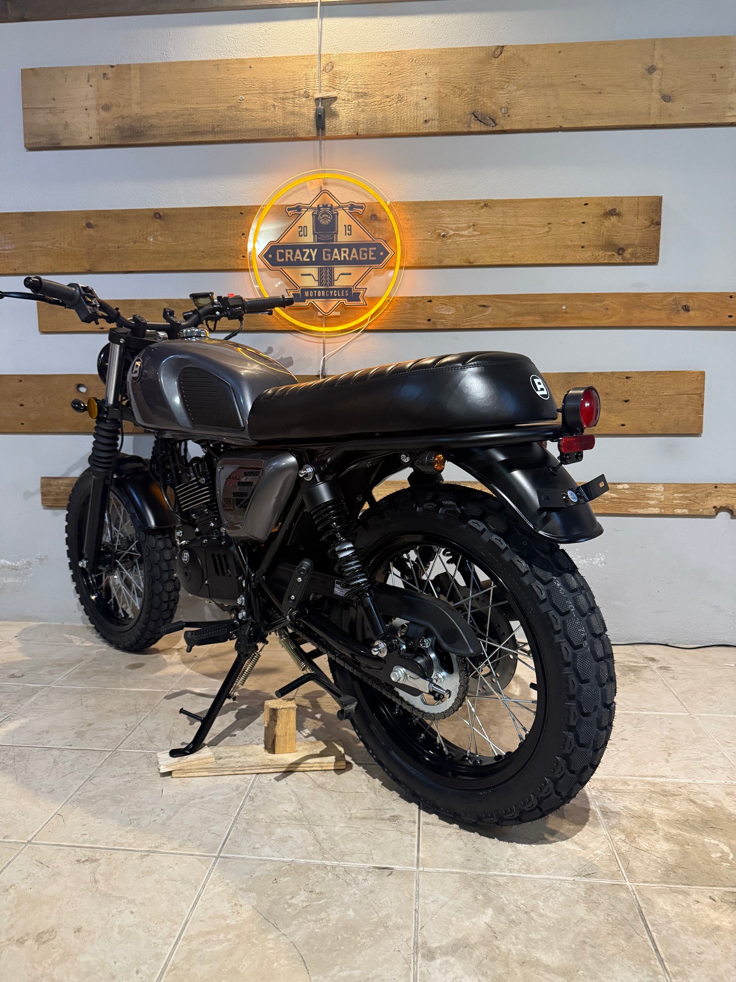 Bluroc Legend 125