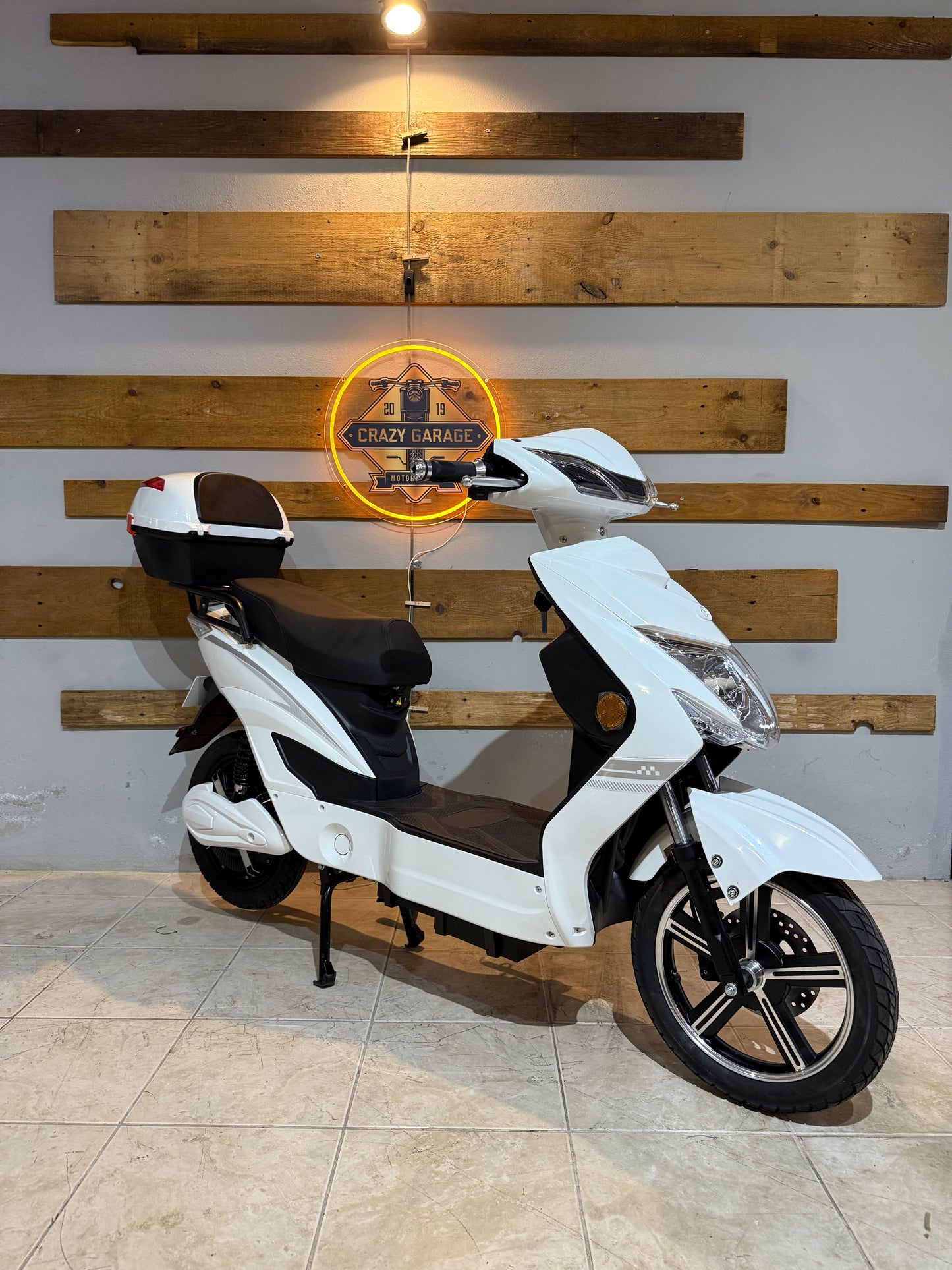 Scooter Elétrica Seventeen Classic
