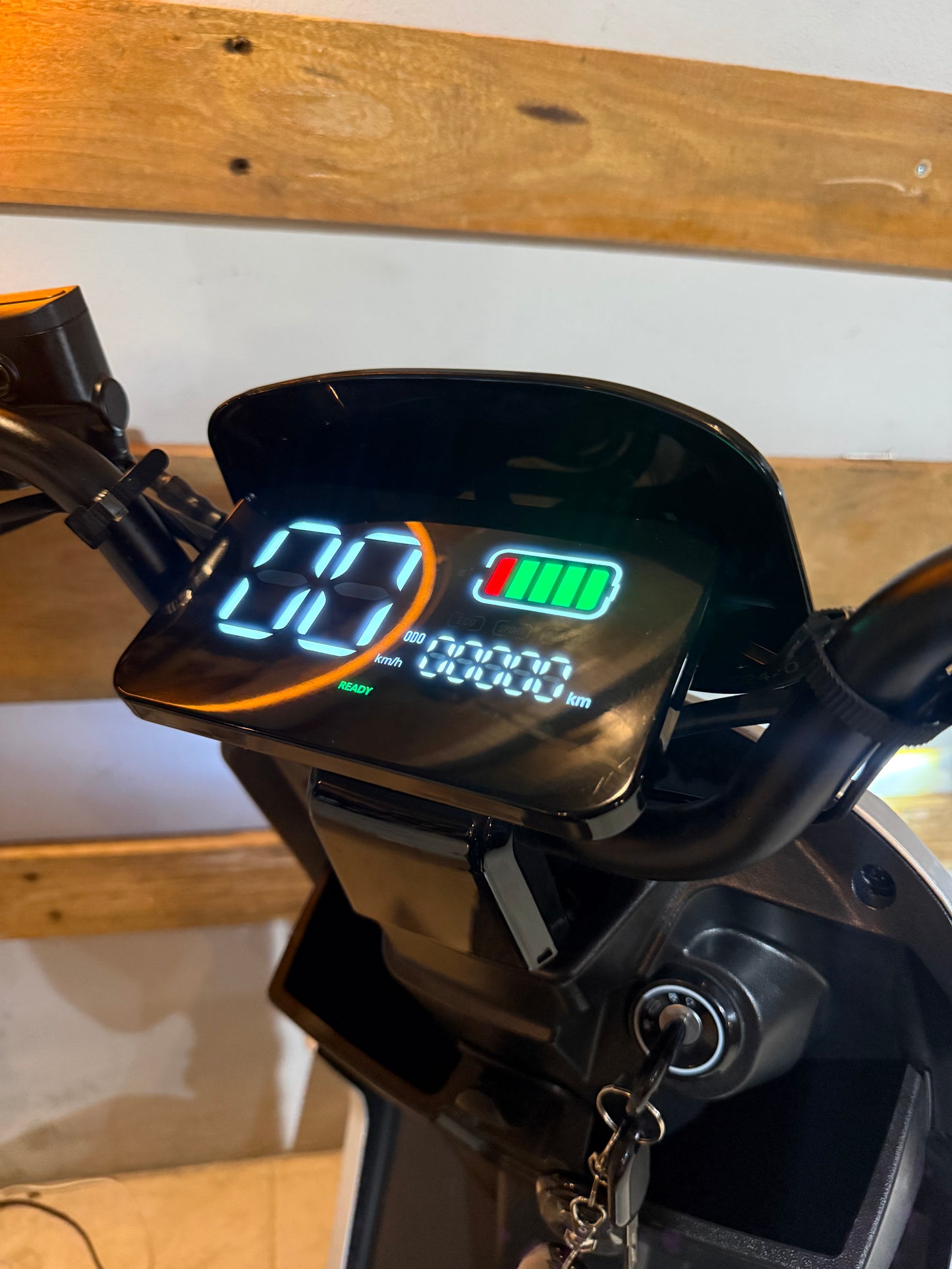 Raider S4 72v 40AH