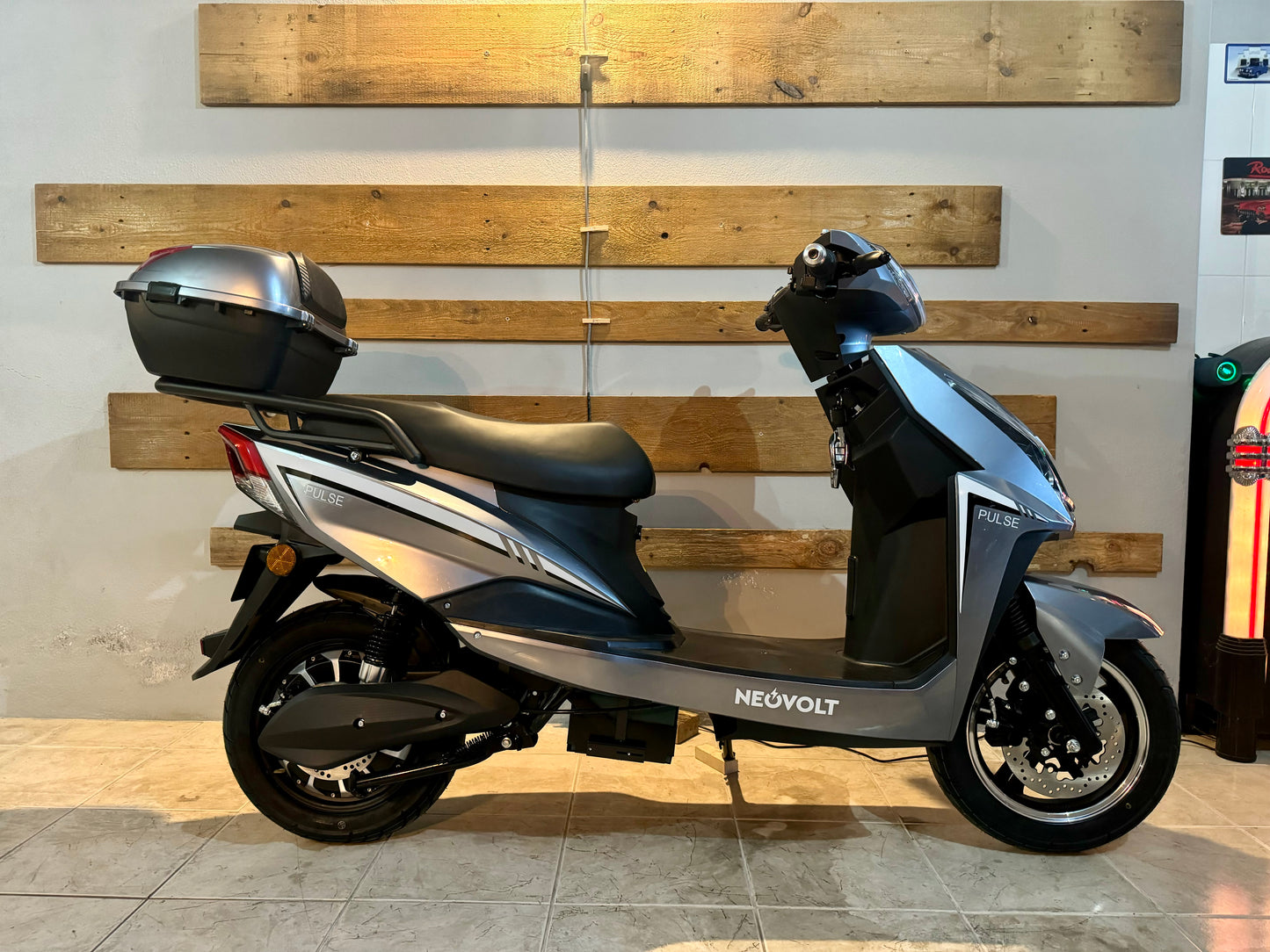 Scooter Elétrica NeoVolt Pulse Grey