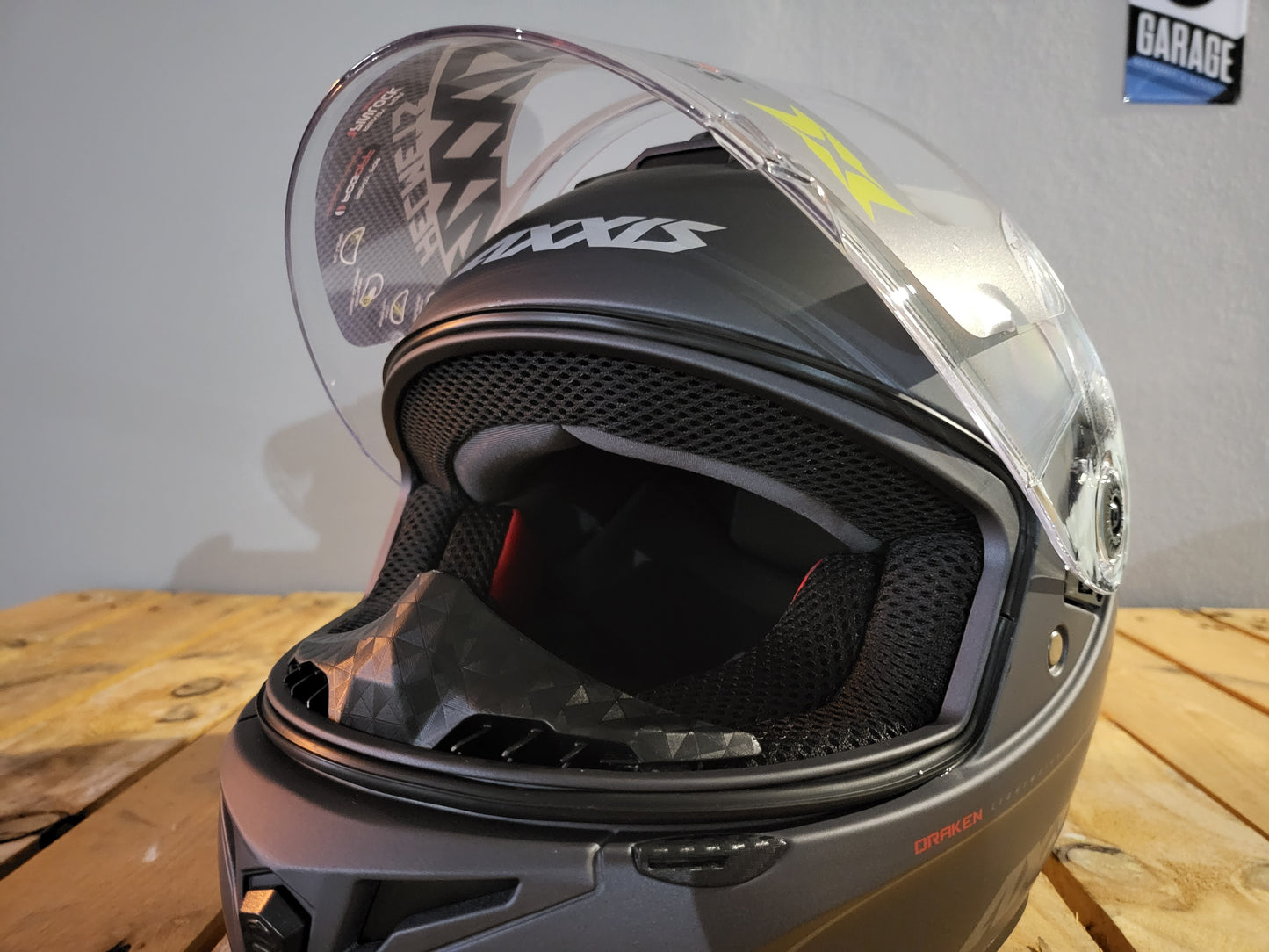 AXXIS Draken Integral- Preto