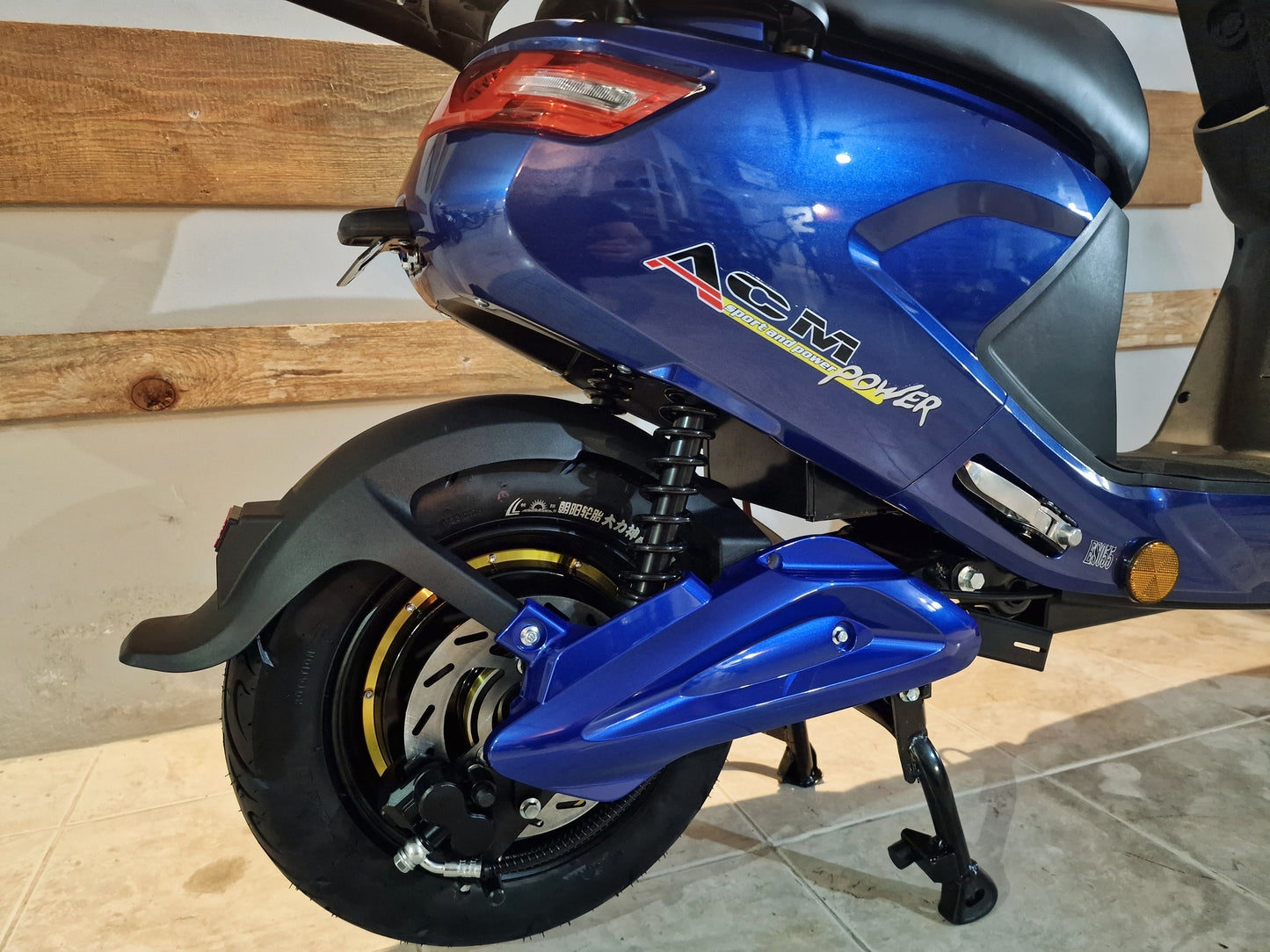 ACM Power ES055 Blue Scooter Elétrica