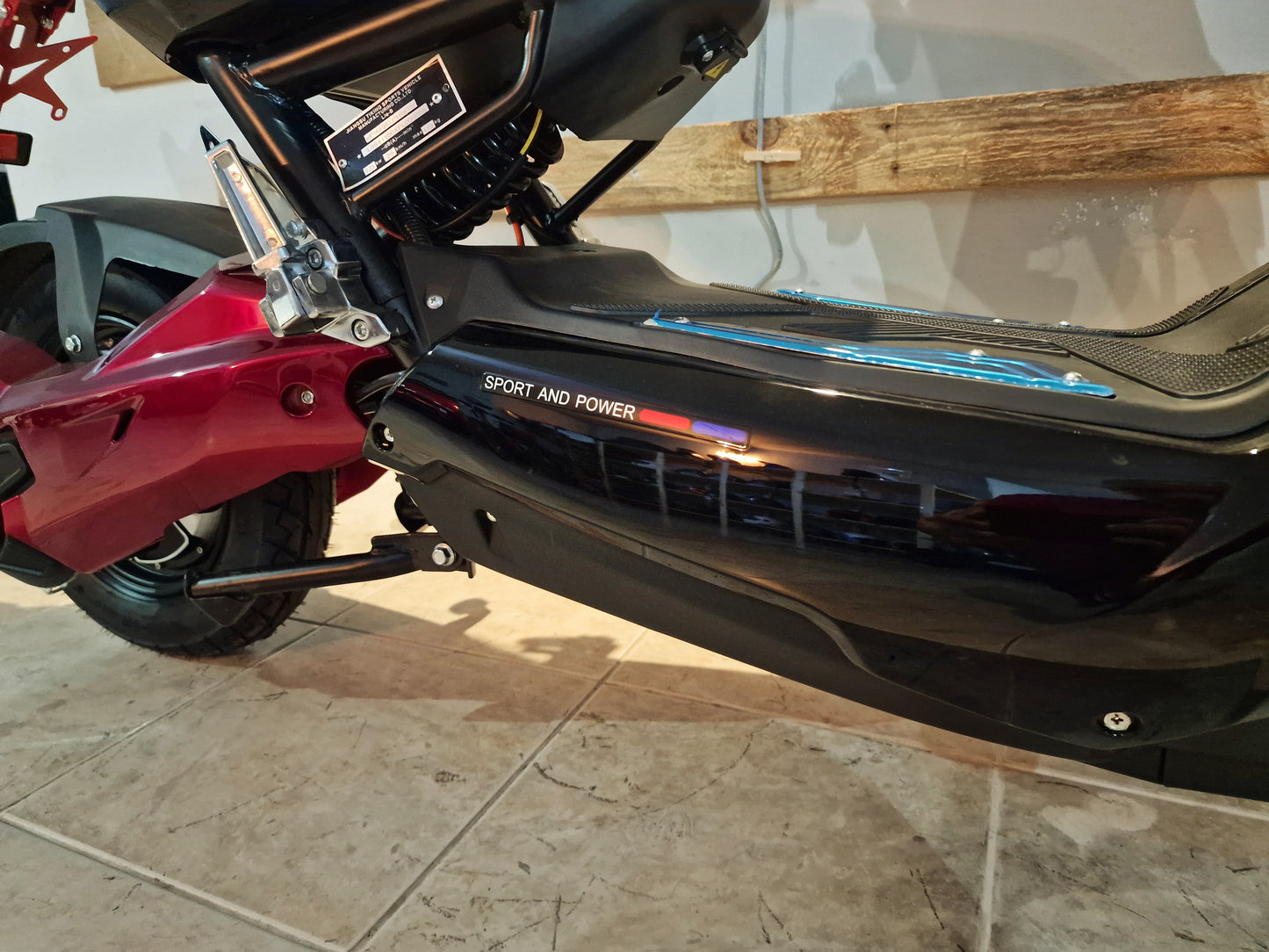 Scooter Elétrica Seventeen Sport Red