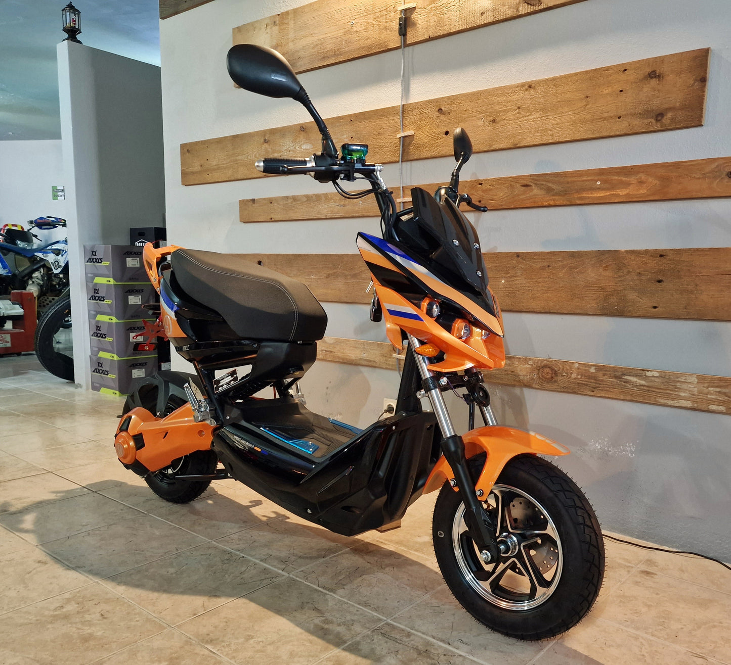 Scooter Elétrica Seventeen Sport Orange
