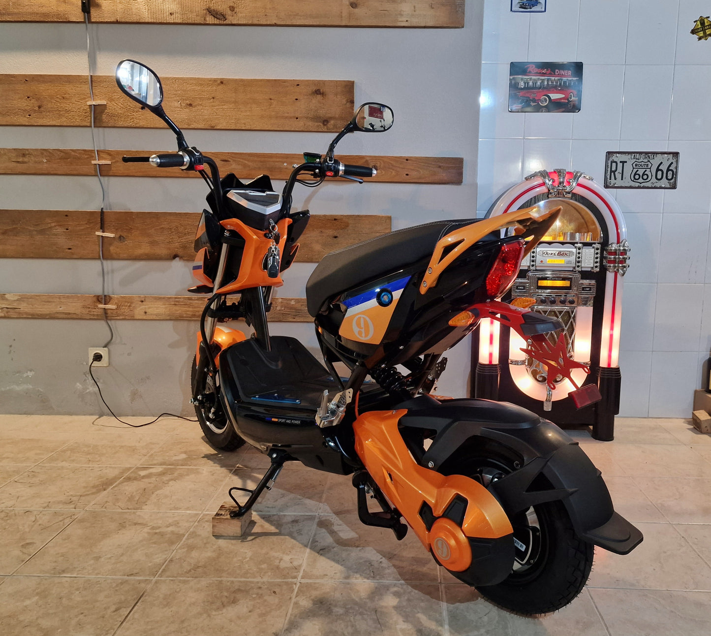 Scooter Elétrica Seventeen Sport Orange