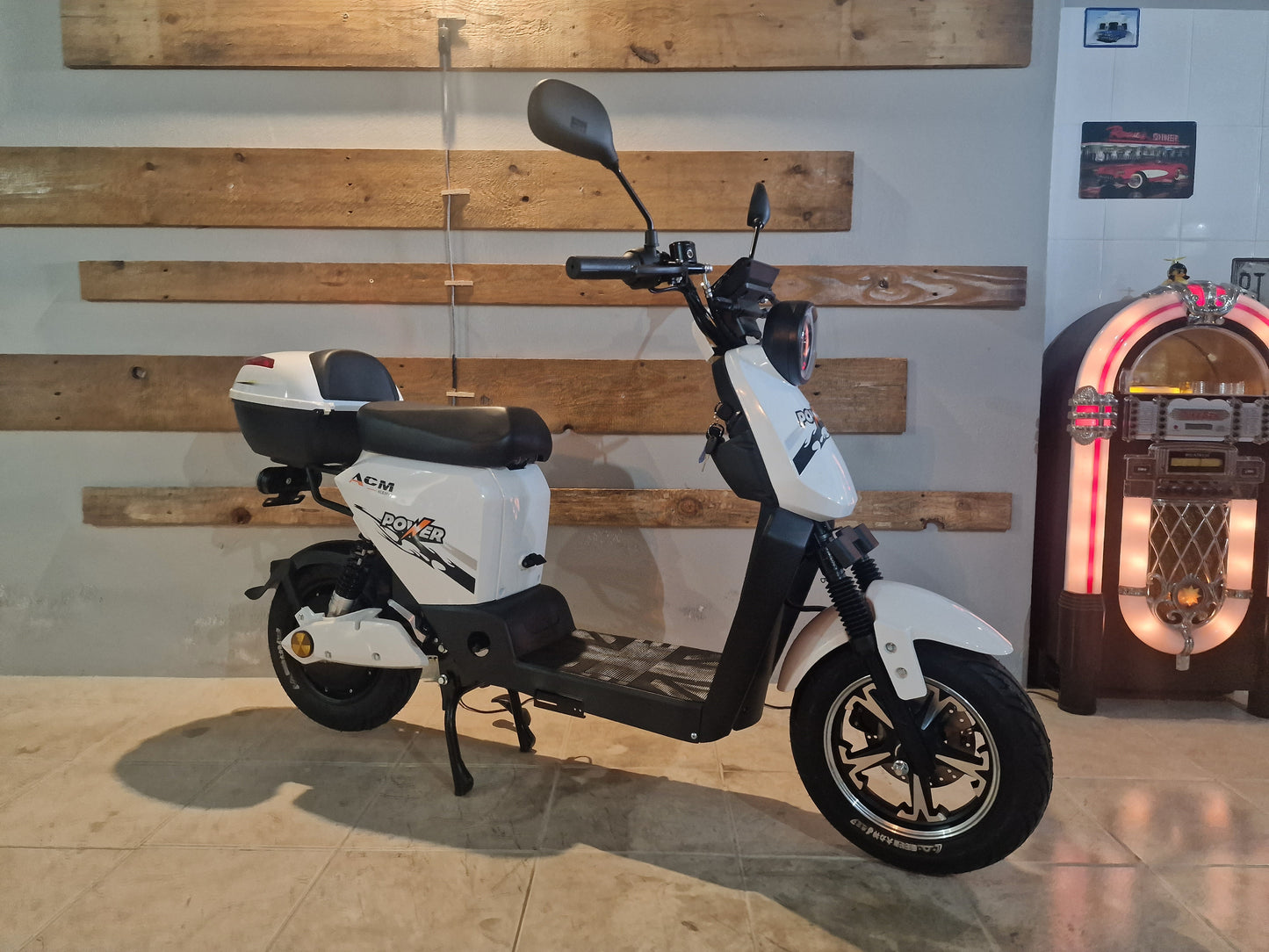 ACM Power ES056 Lítio 24,5 ah White Scooter Elétrica
