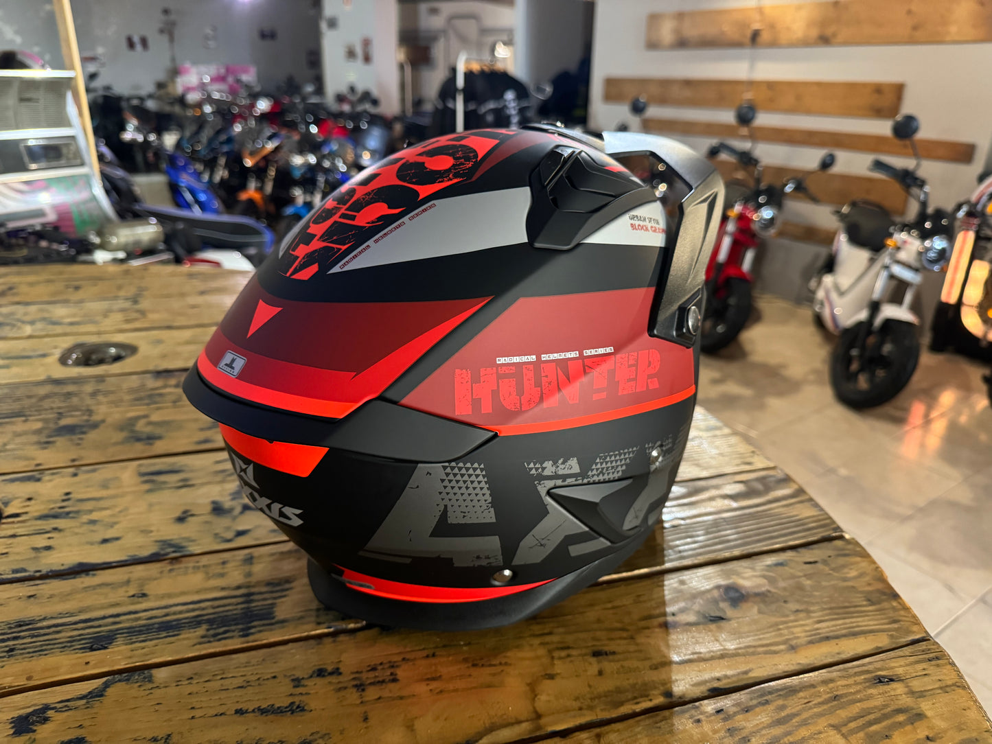 AXXIS Hunter SV Red