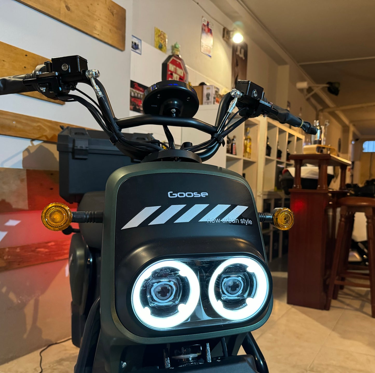 Scooter Elétrica Vortex 72V Falcon Verde