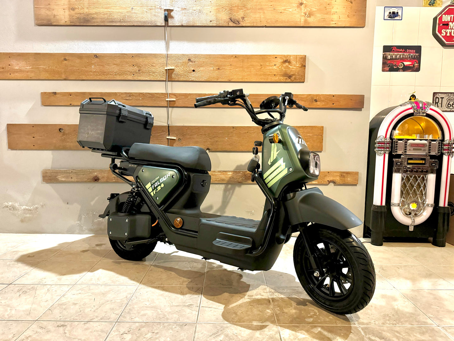 Scooter Elétrica Vortex 72V Falcon Verde