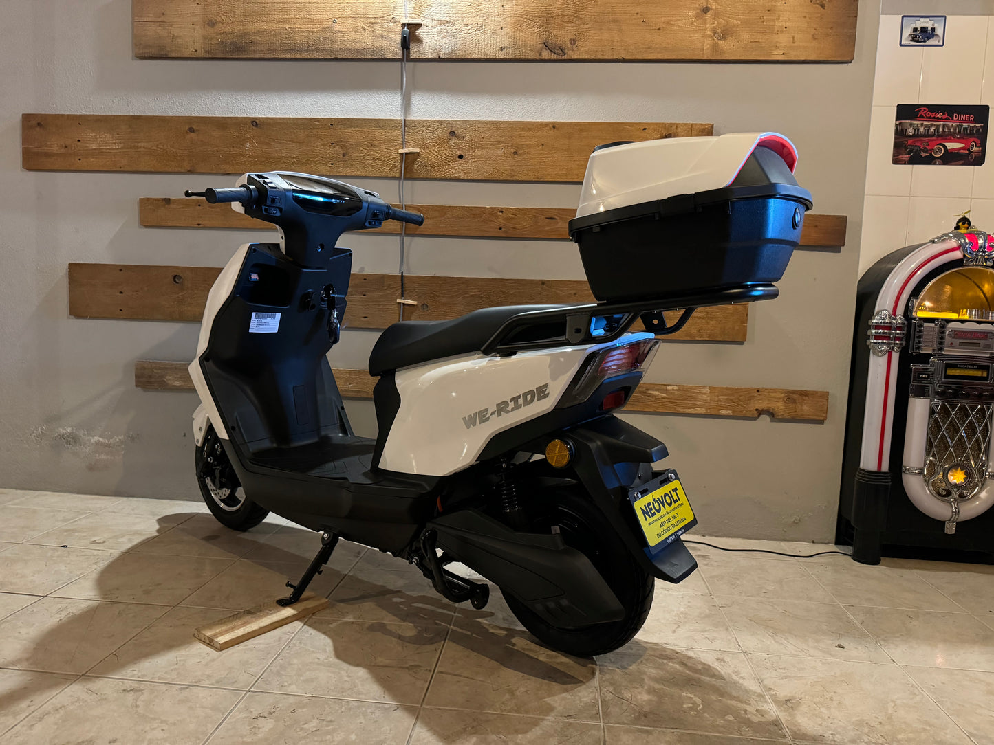 Scooter Elétrica NeoVolt We-Ride Branco