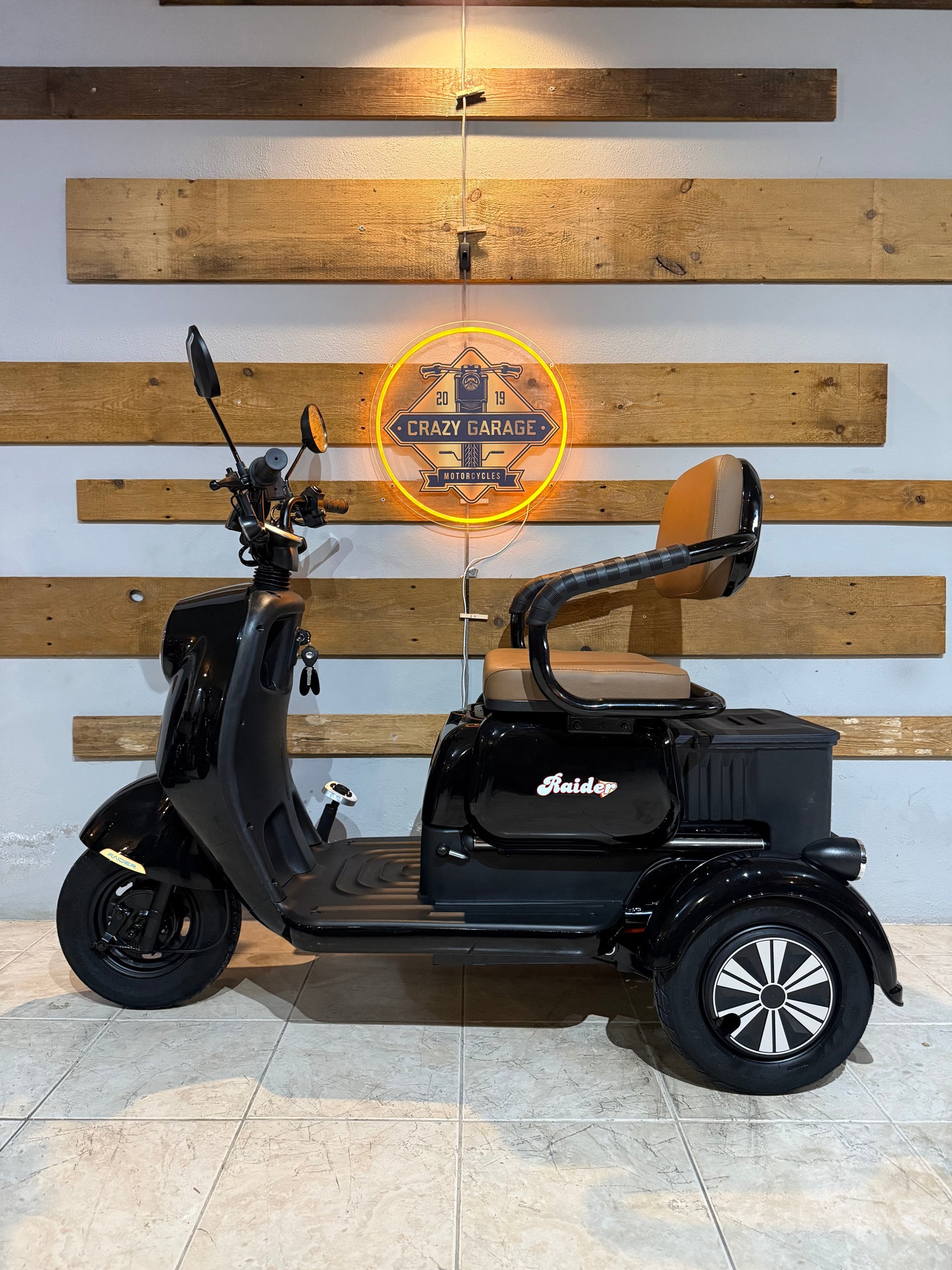 Triciclo Raider Mini 33 Bateria Lítio
