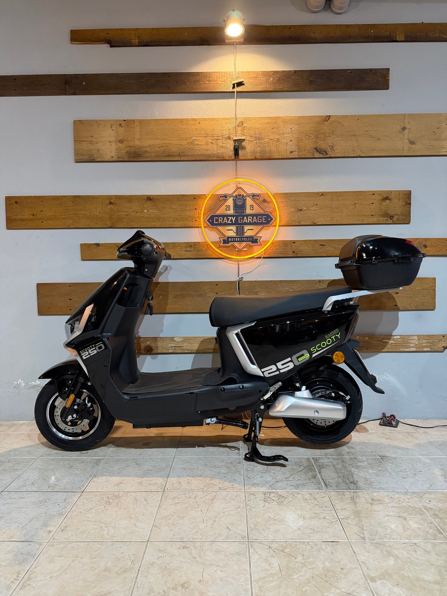 Scooter Elétrica sem carta Raider Scooty 72V