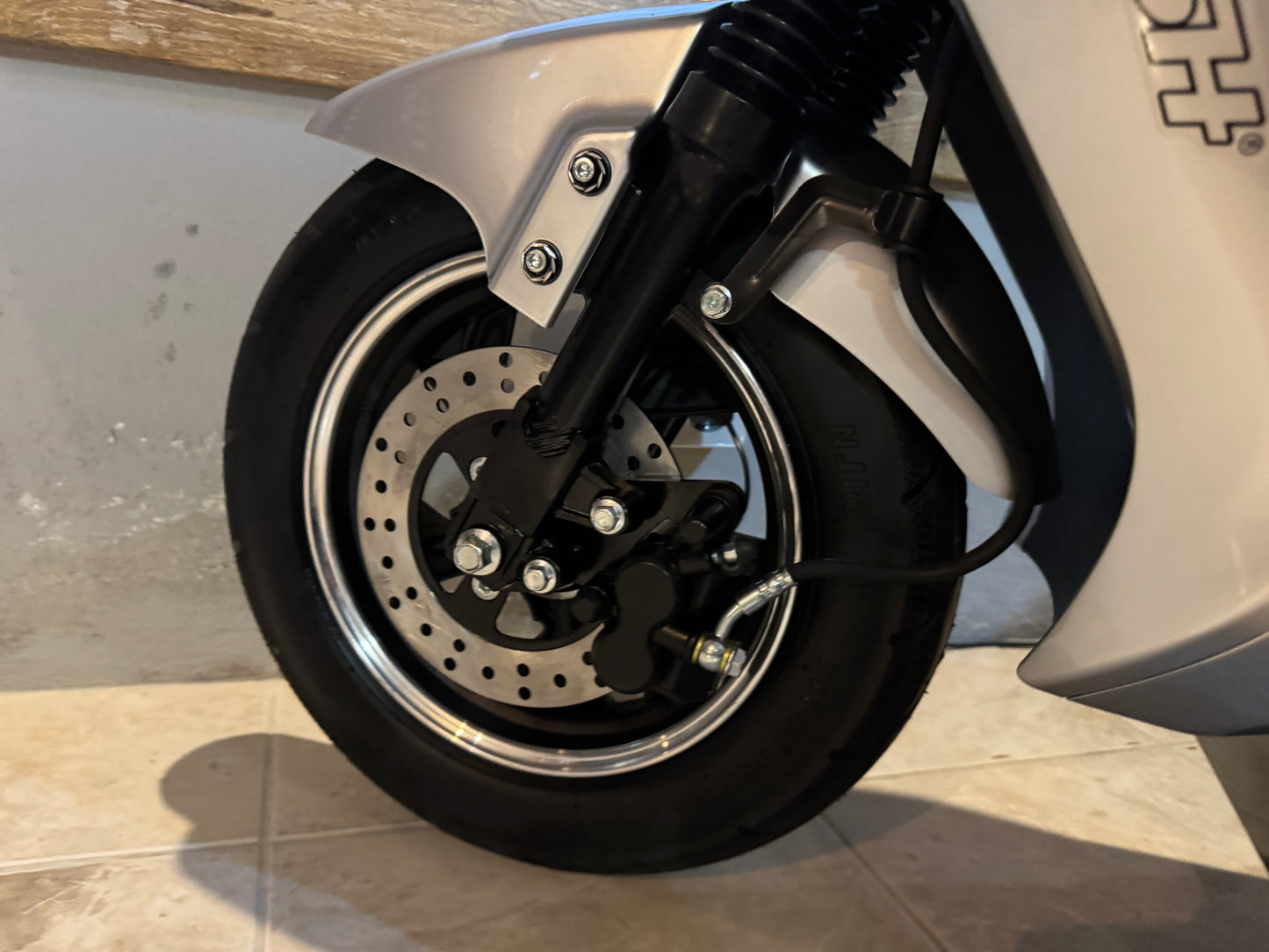 Scooter Elétrica Voltrish Azores