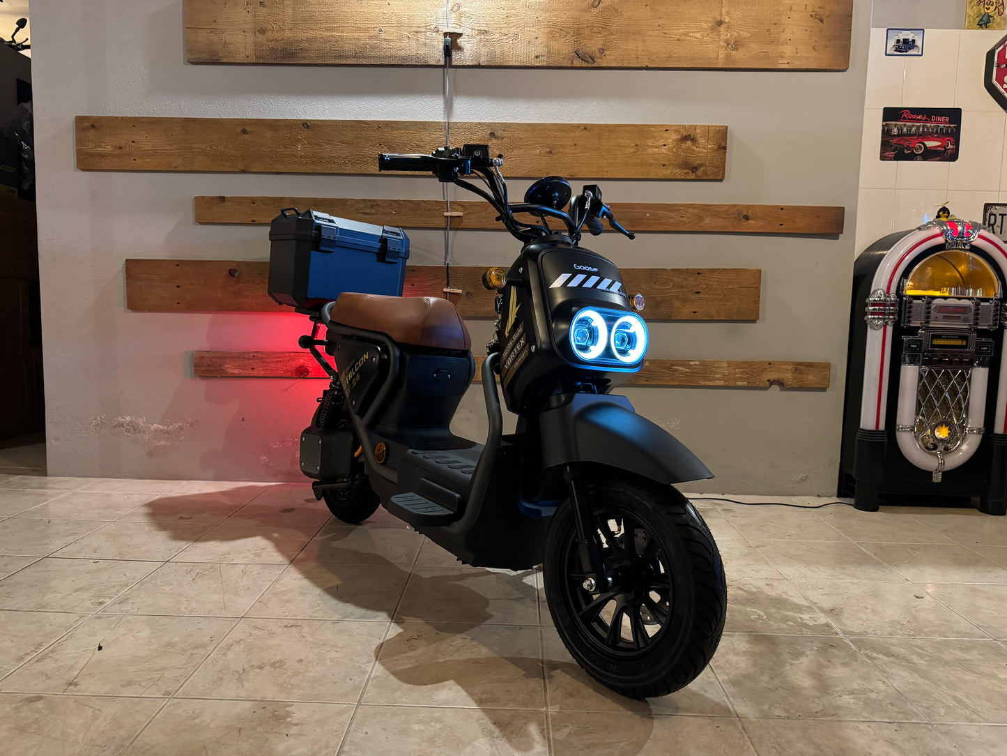 Scooter Elétrica Vortex 72V Falcon Preto