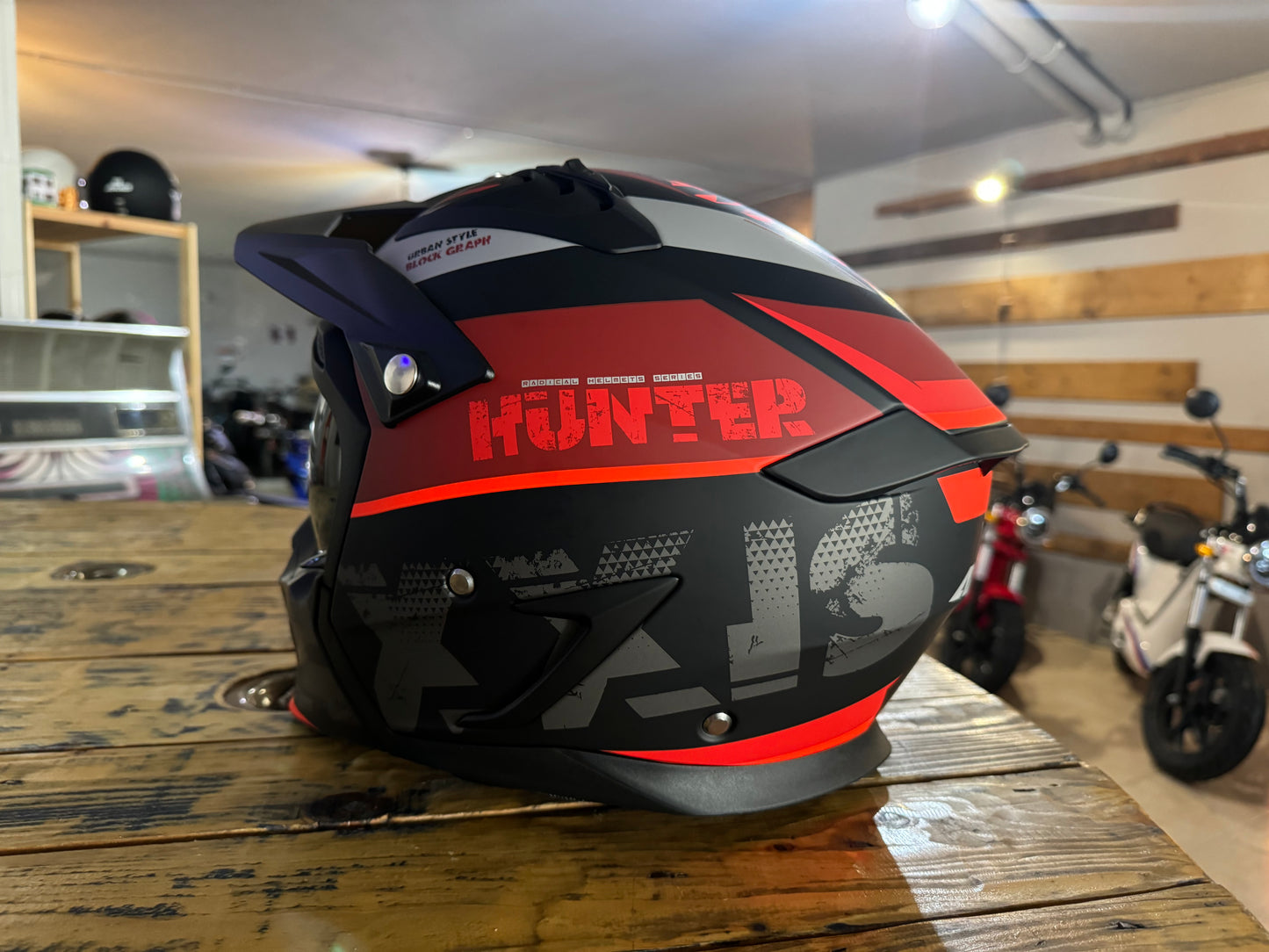 AXXIS Hunter SV Red