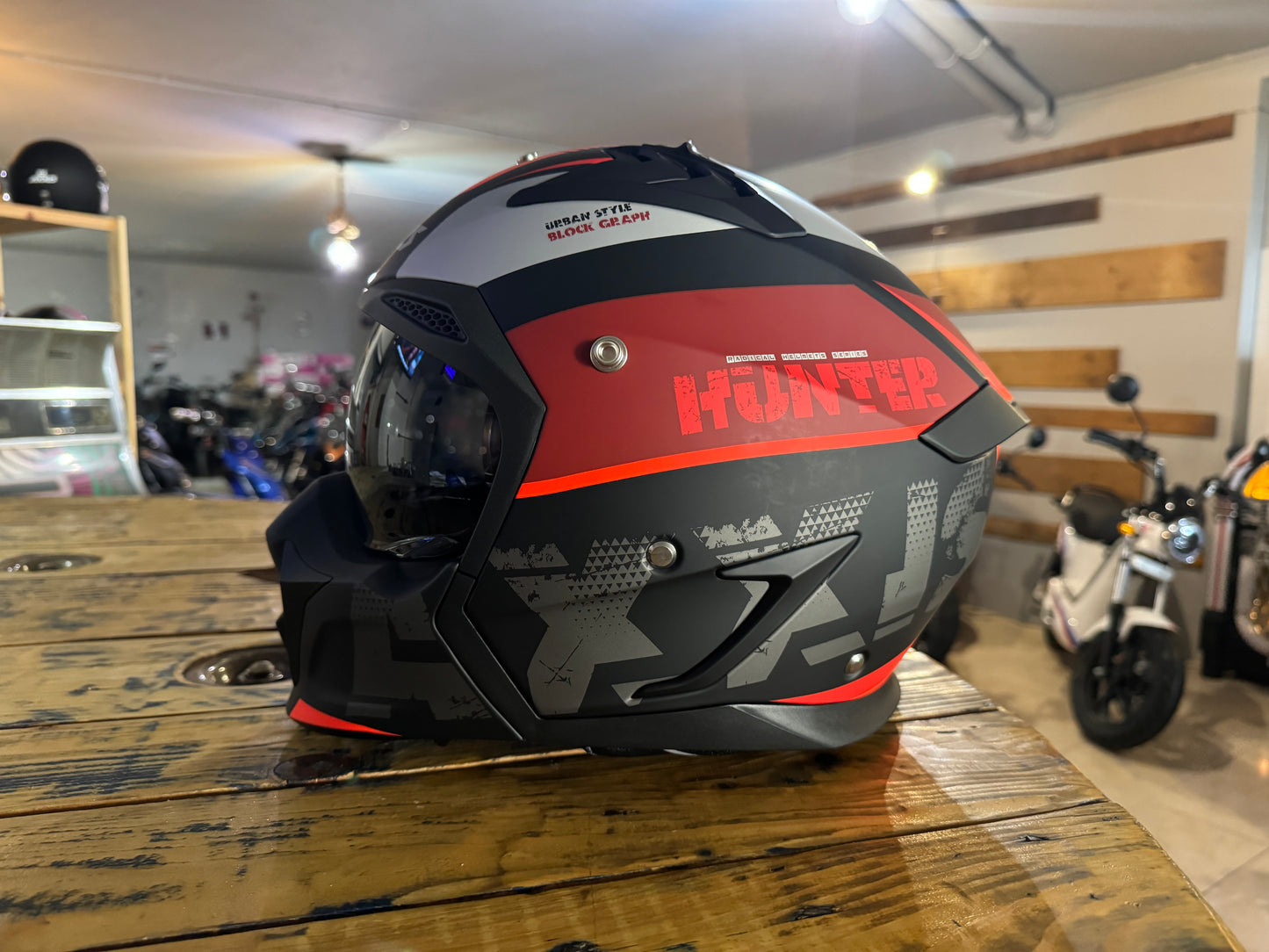 AXXIS Hunter SV Red