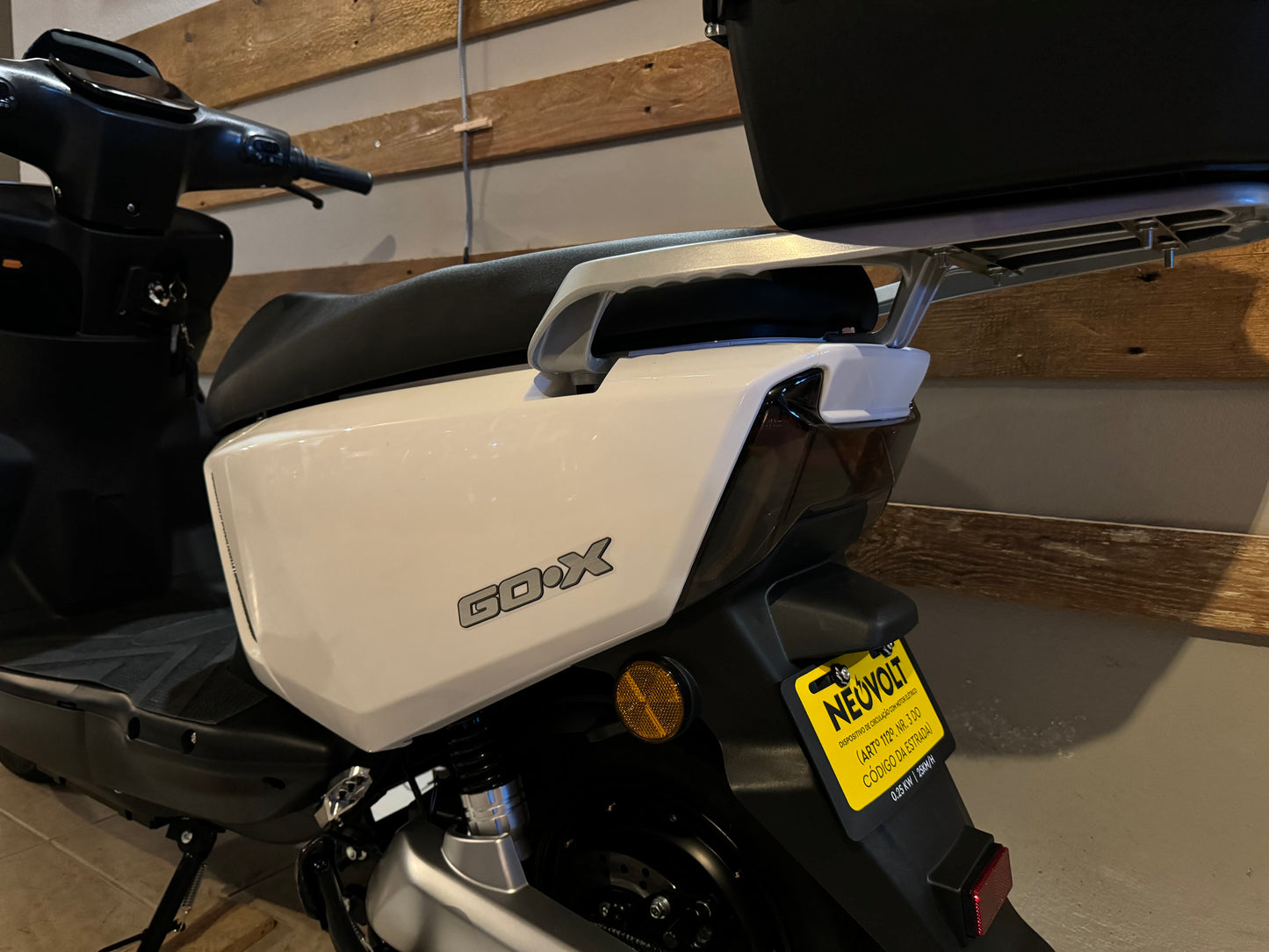Scooter Elétrica NeoVolt Go-X Branco
