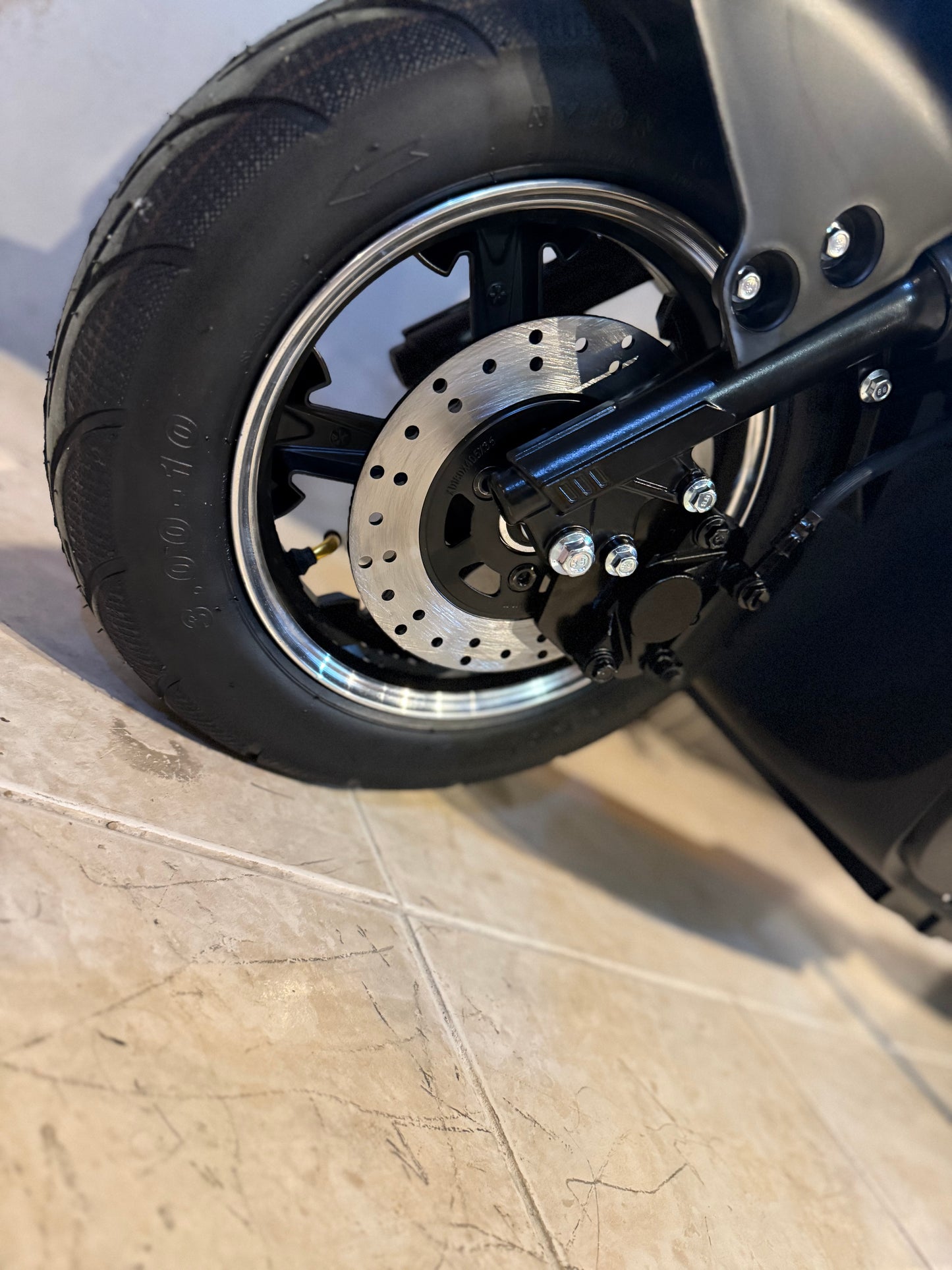 NeoVolt Go-X 2 Preto