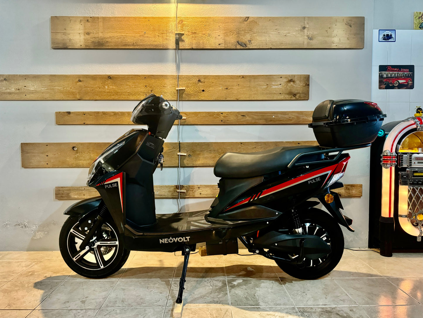 Scooter Elétrica NeoVolt Pulse  Black