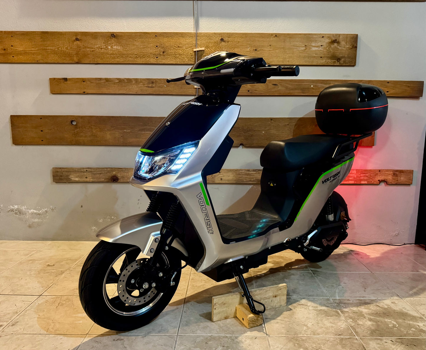 Scooter Elétrica Voltrish Azores