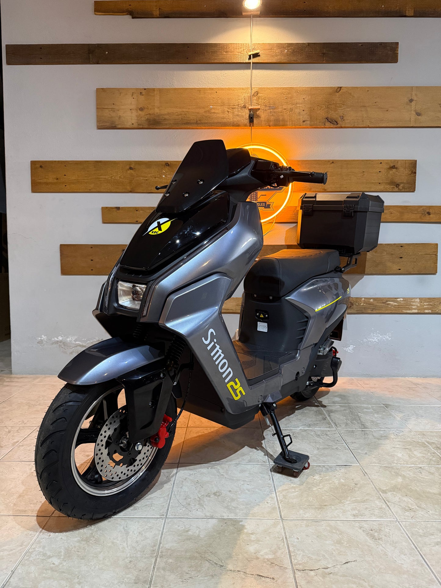 XEC Simon 25 Bateria Lítio Removível 72V 20Ah