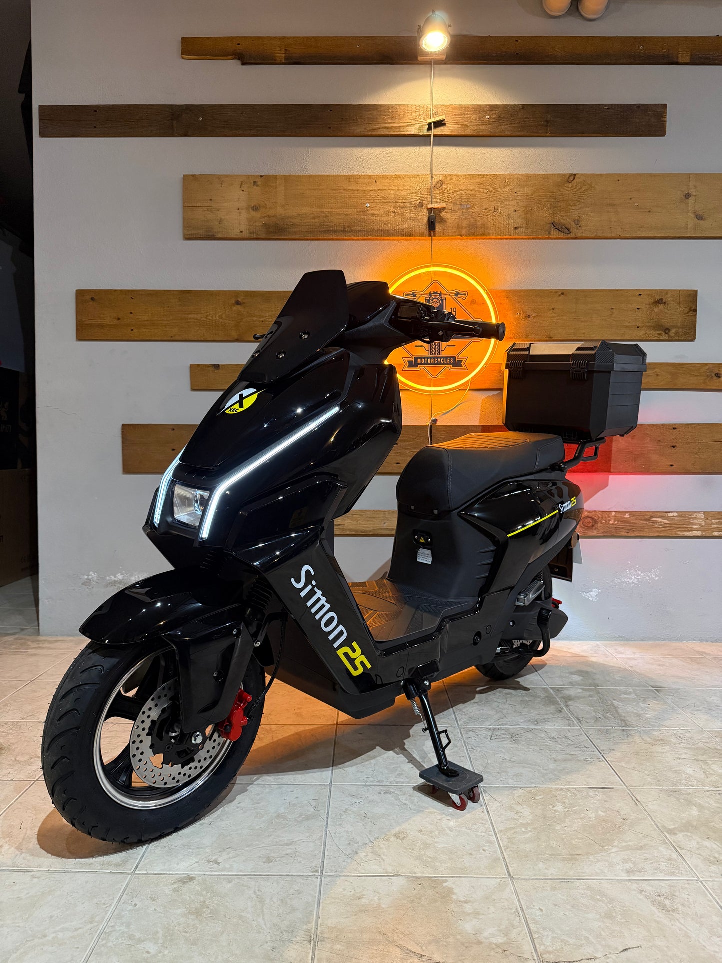 XEC Simon 25 Bateria Lítio Removível 72V 20Ah
