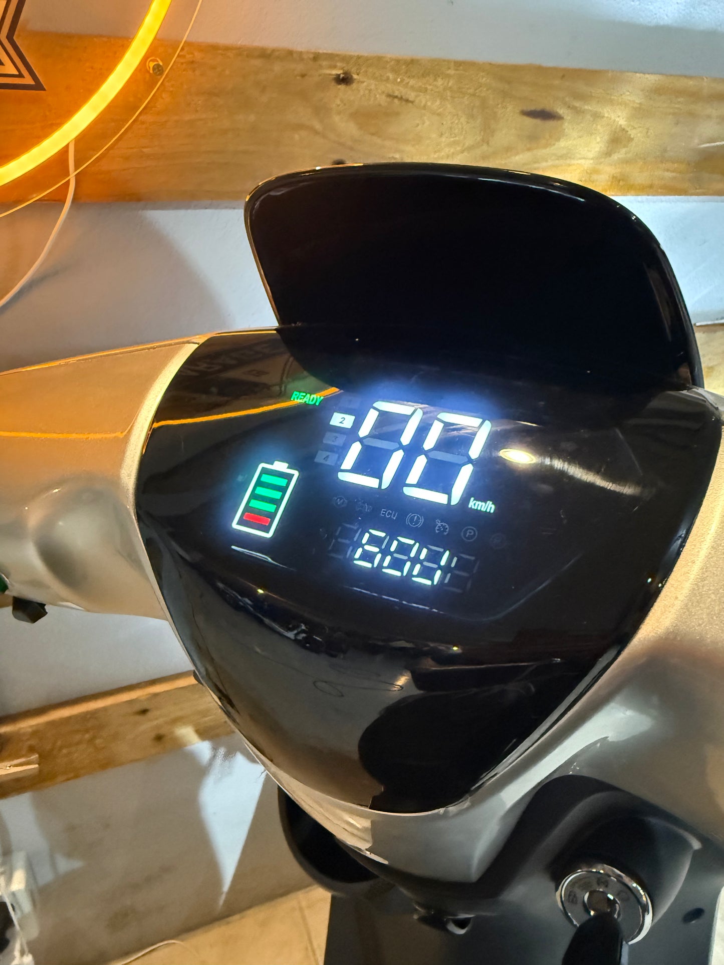 Scooter Elétrica ACM Power ES055