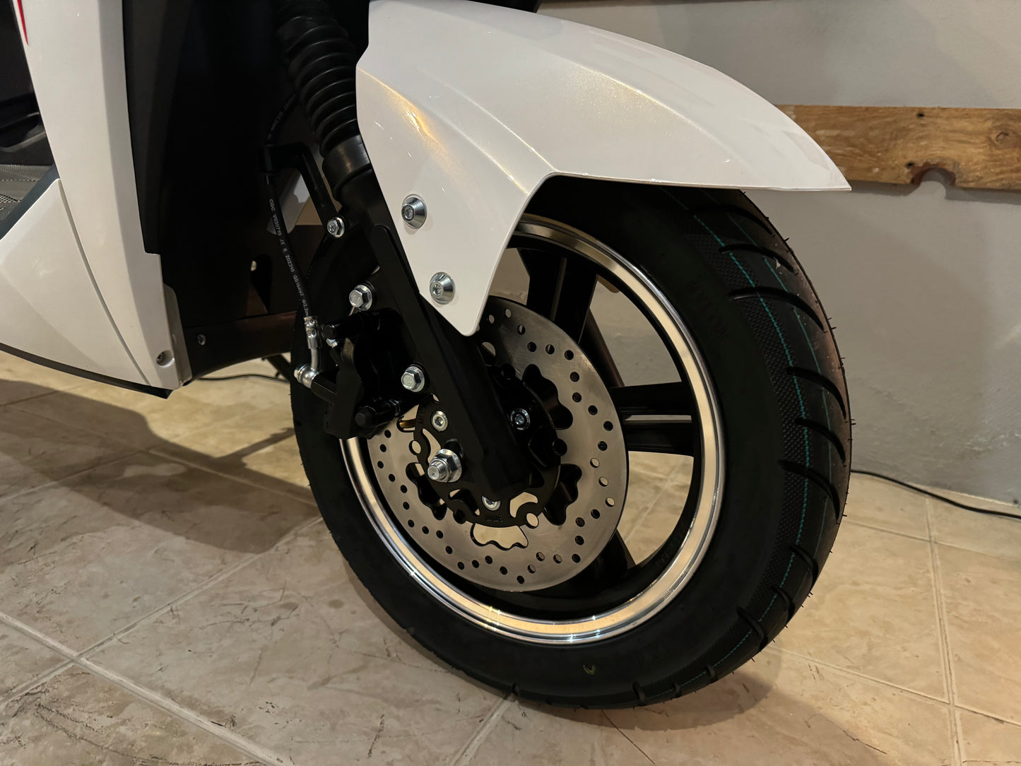 Scooter Elétrica NeoVolt Pulse Lítio 72v 20AH
