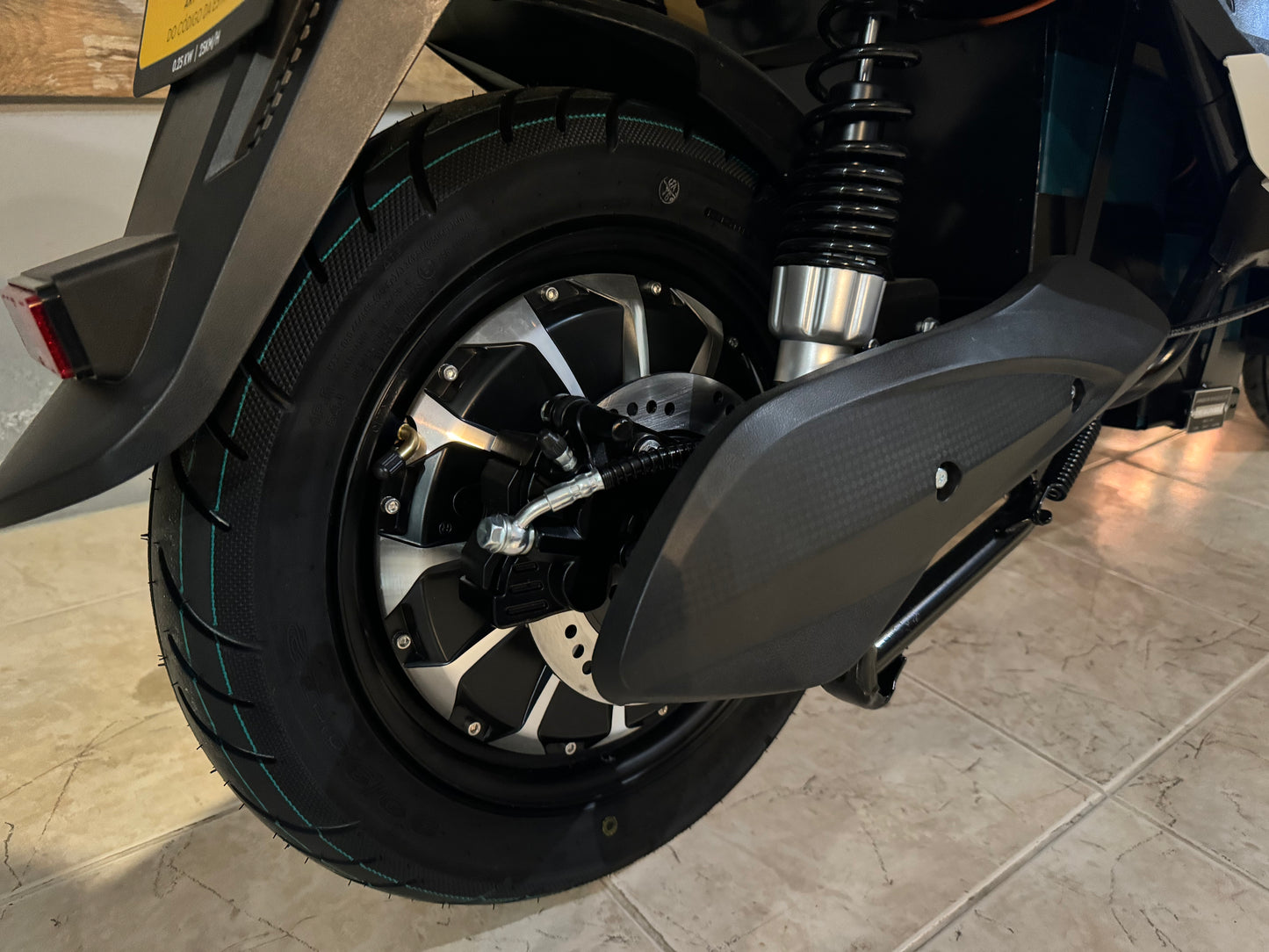 Scooter Elétrica NeoVolt Pulse Lítio 72v 20AH