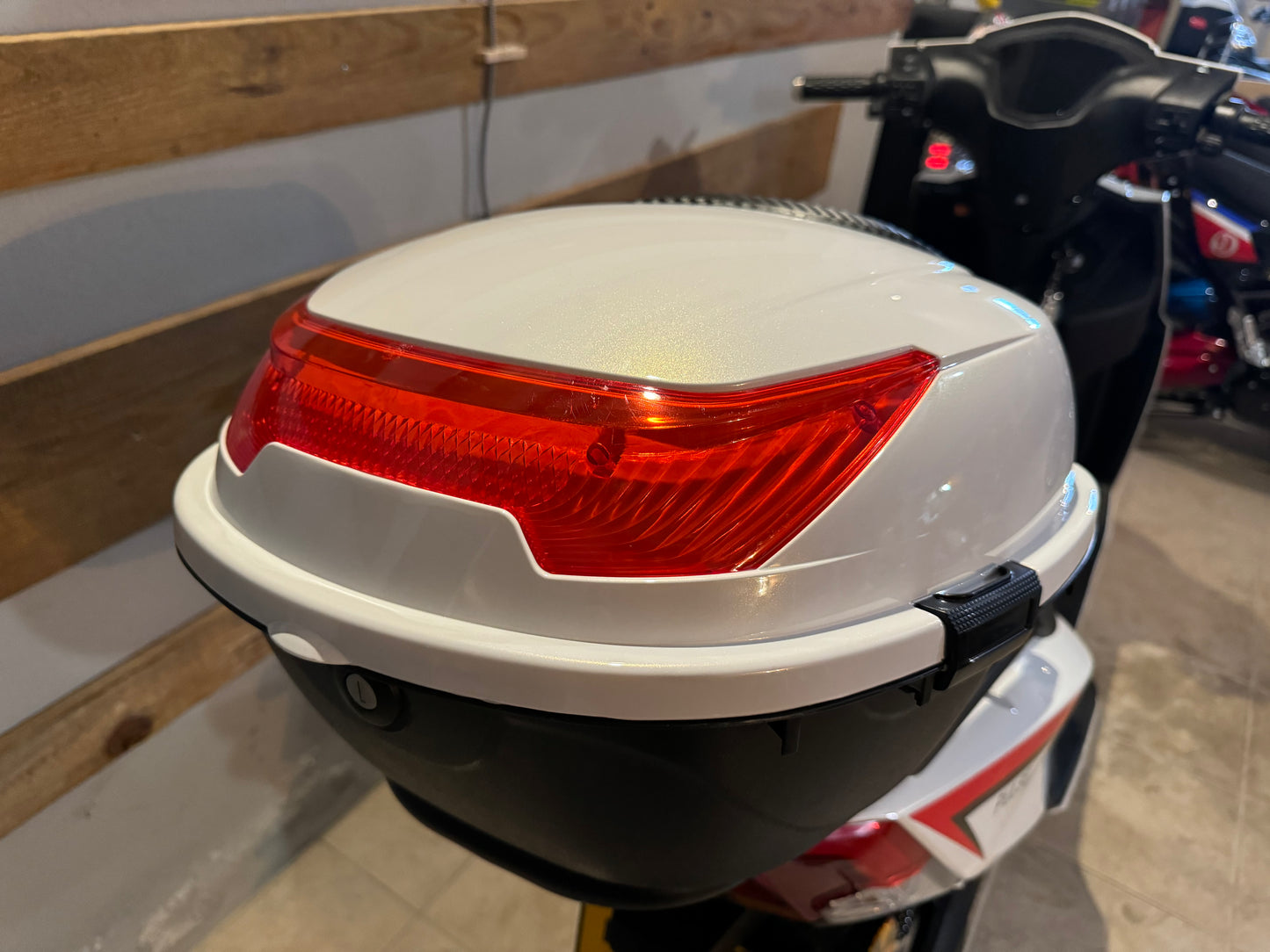 Scooter Elétrica NeoVolt Pulse Lítio 72v 20AH