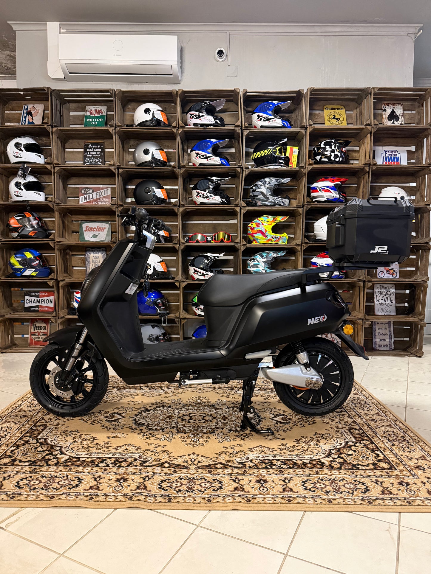 Scooter Elétrica Mytos Neo 50cc 140km autonomia