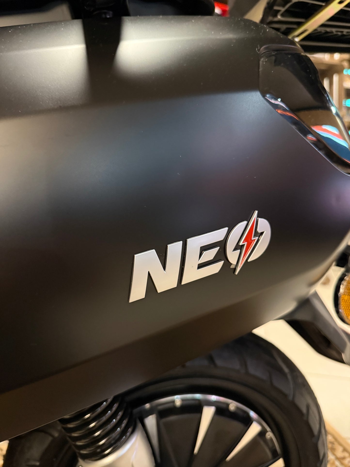 Scooter Elétrica Mytos Neo 50cc 140km autonomia