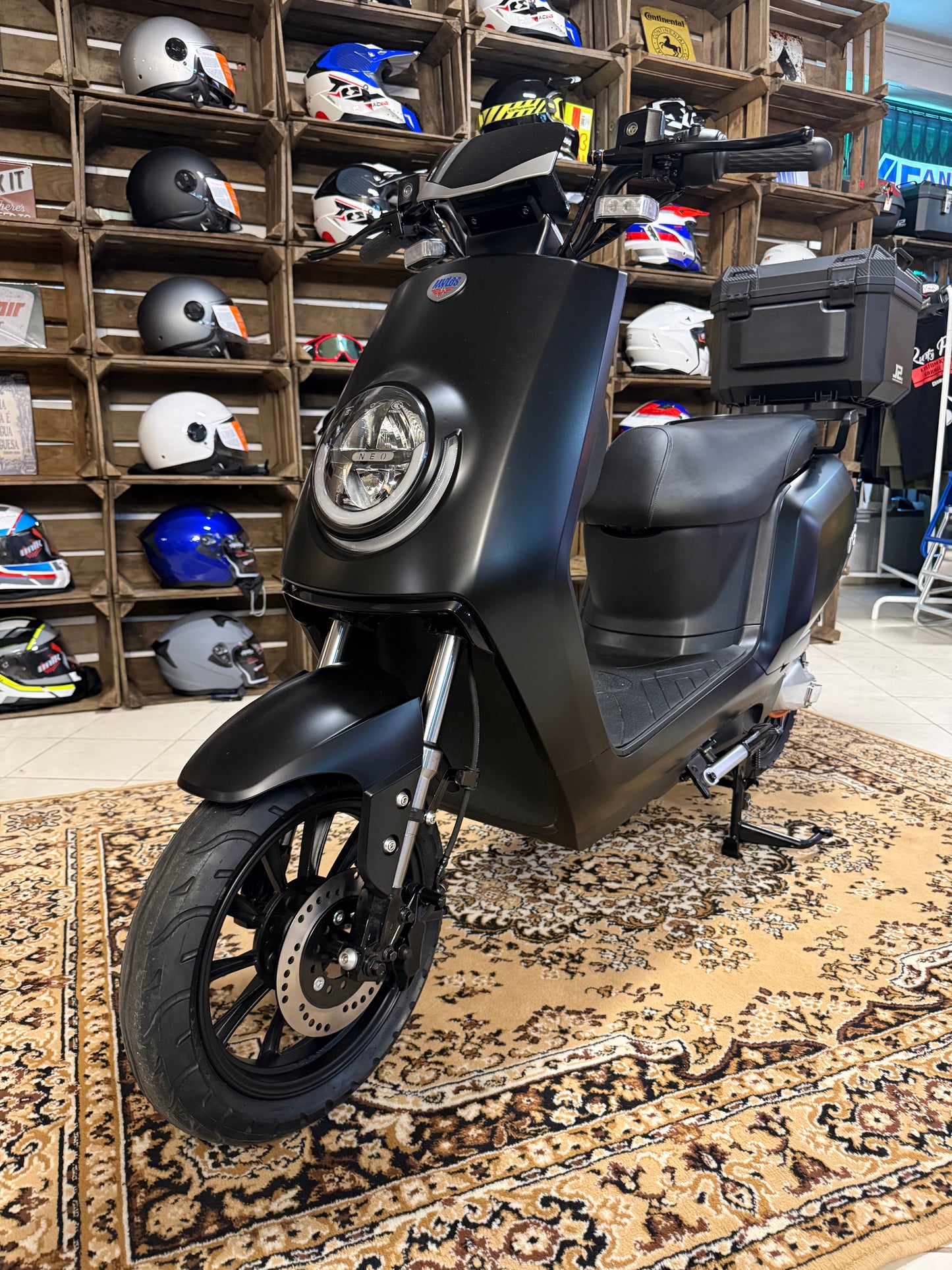 Scooter Elétrica Mytos Neo 50cc 140km autonomia