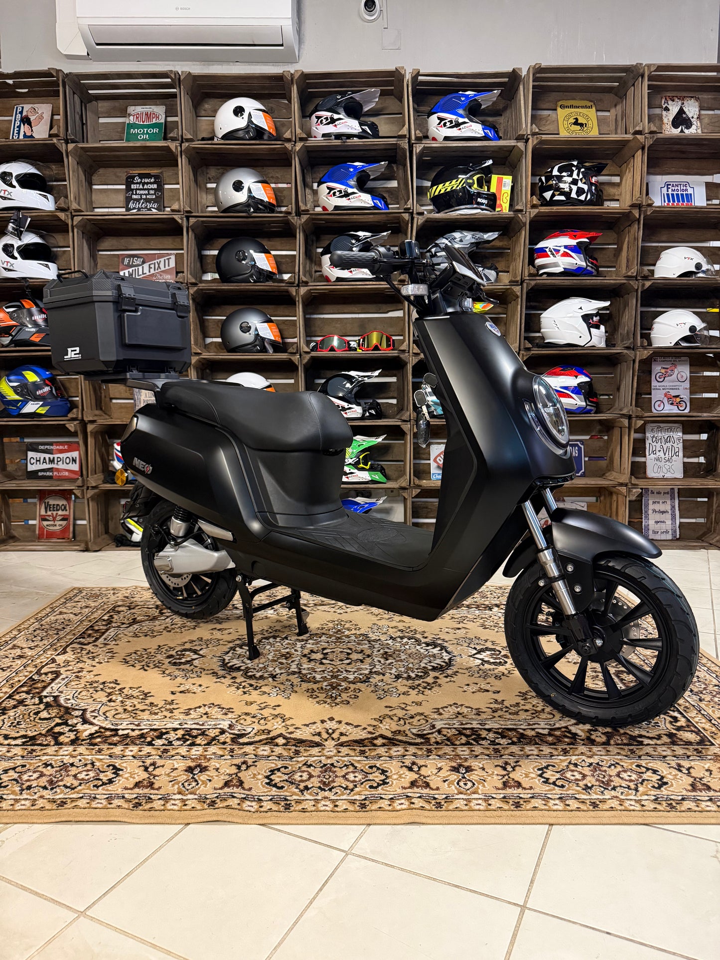 Scooter Elétrica Mytos Neo 50cc 140km autonomia