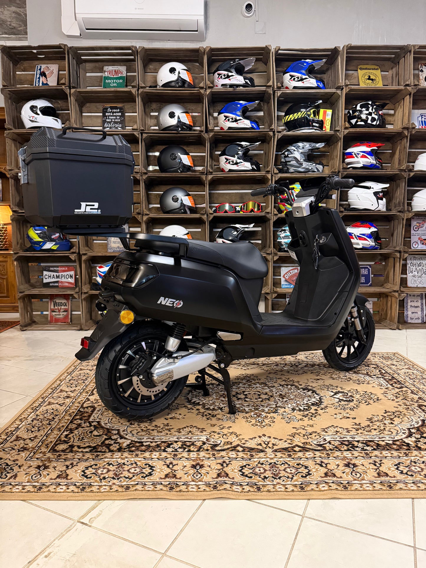 Scooter Elétrica Mytos Neo 50cc 140km autonomia