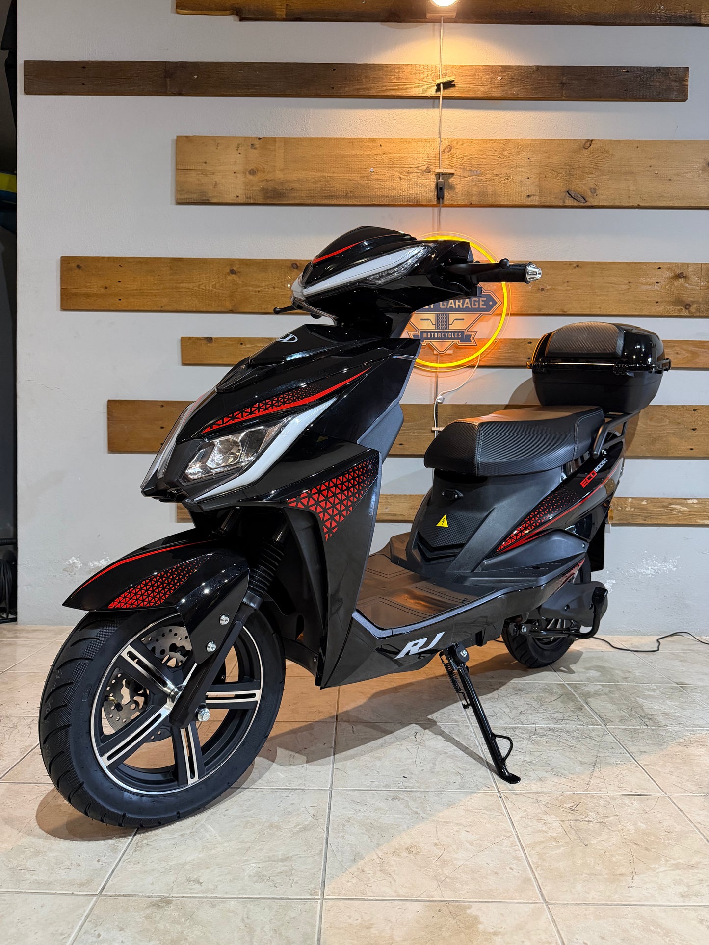 RJ Ecoboost 72V