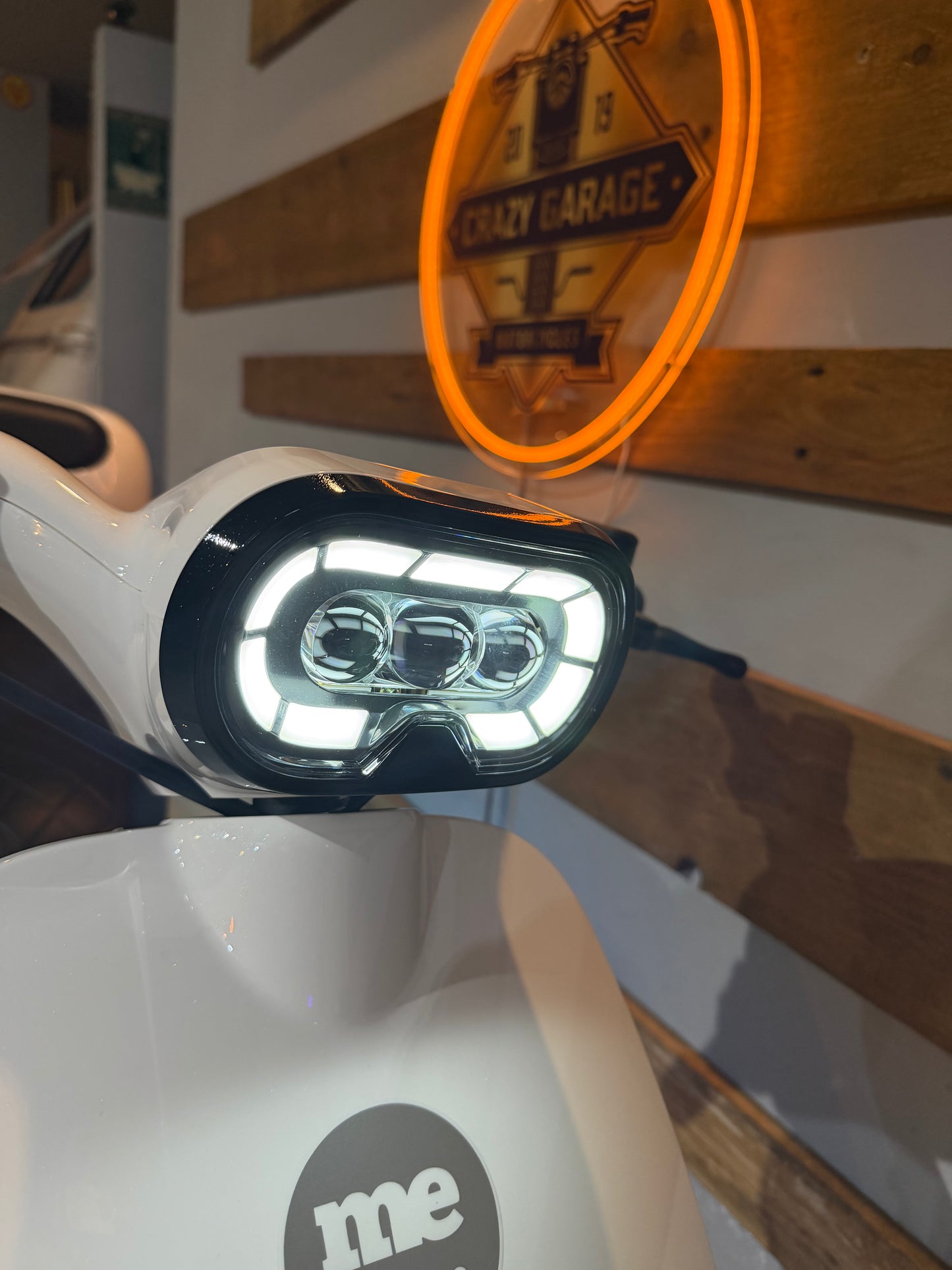Scooter Elétrica Sem Carta M.E.  Ion Lítio