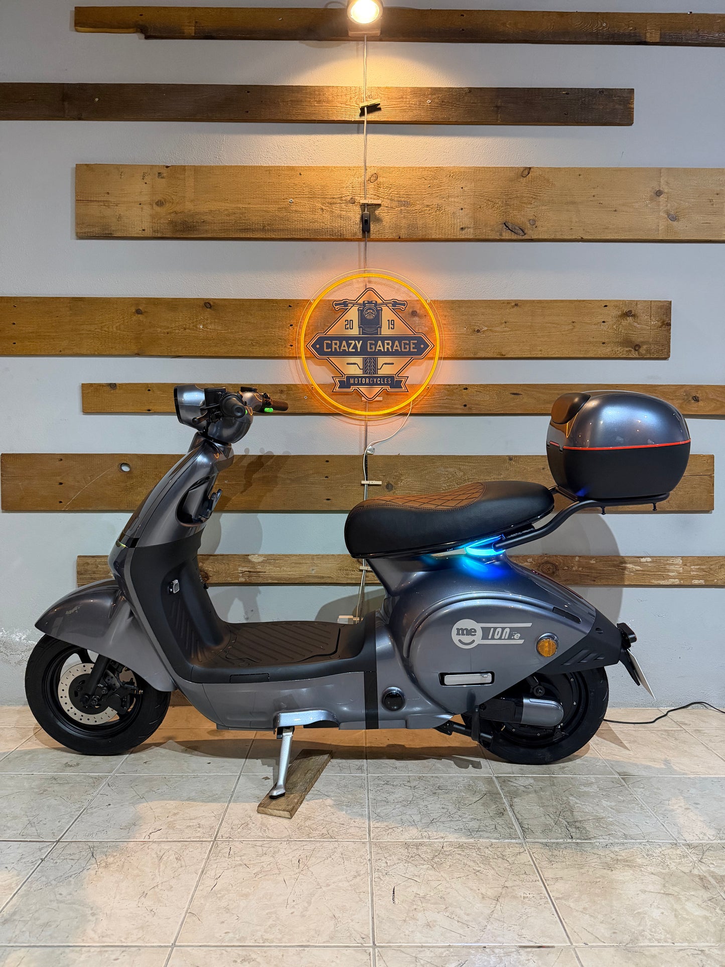 Scooter Elétrica Sem Carta M.E.  Ion Lítio